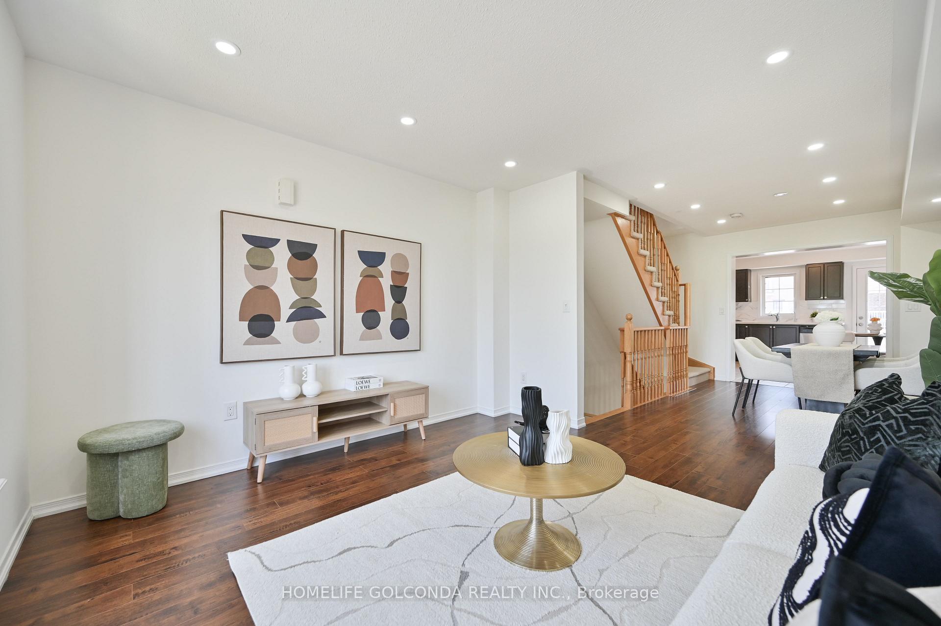 Photo 13 of 5277 Major Mackenzie Drive E, Markham, Berczy — HOMEH