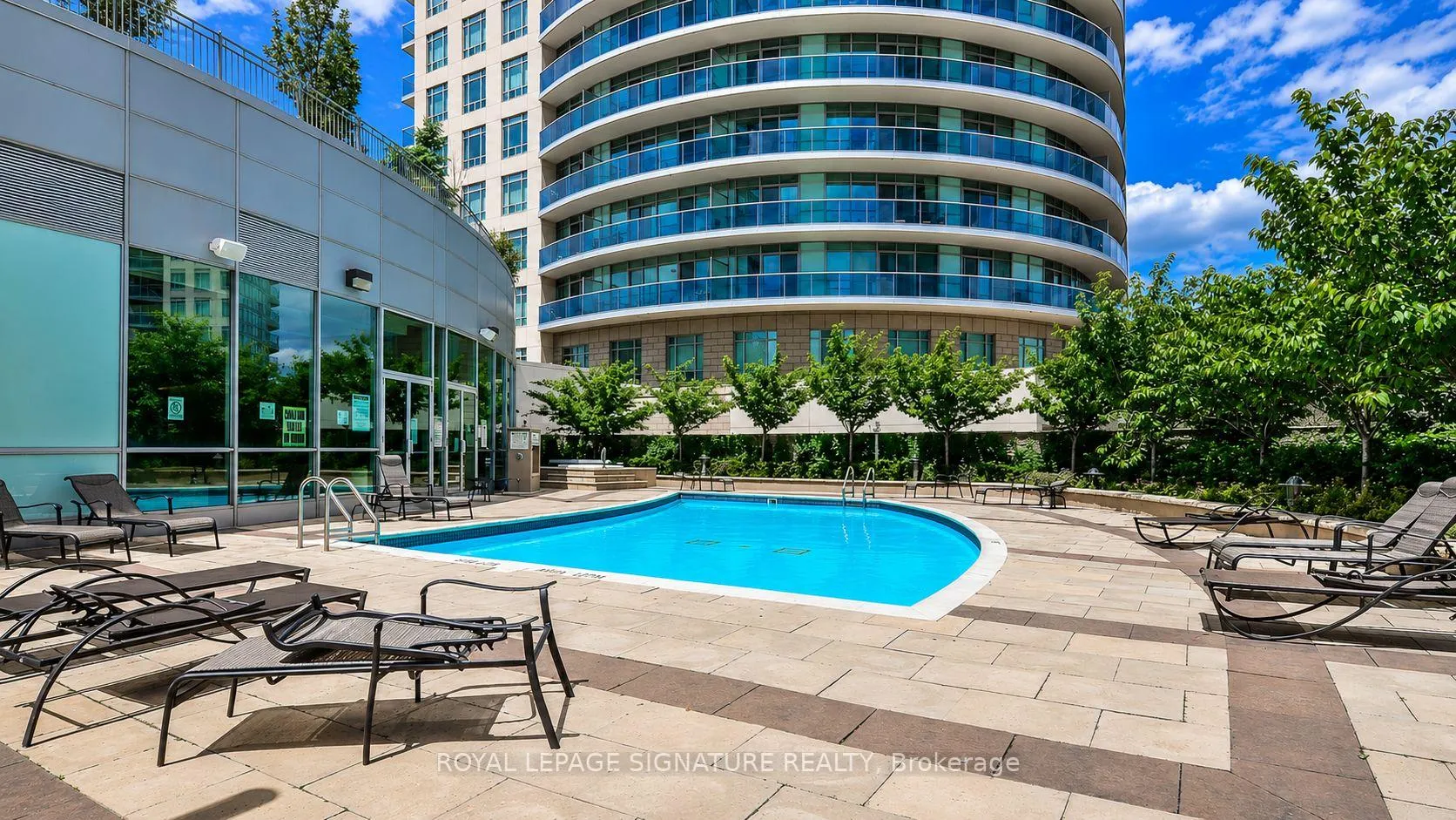 Photo 11 of Unit 2401, 50 Absolute Avenue, Mississauga, City Centre — HOMEH