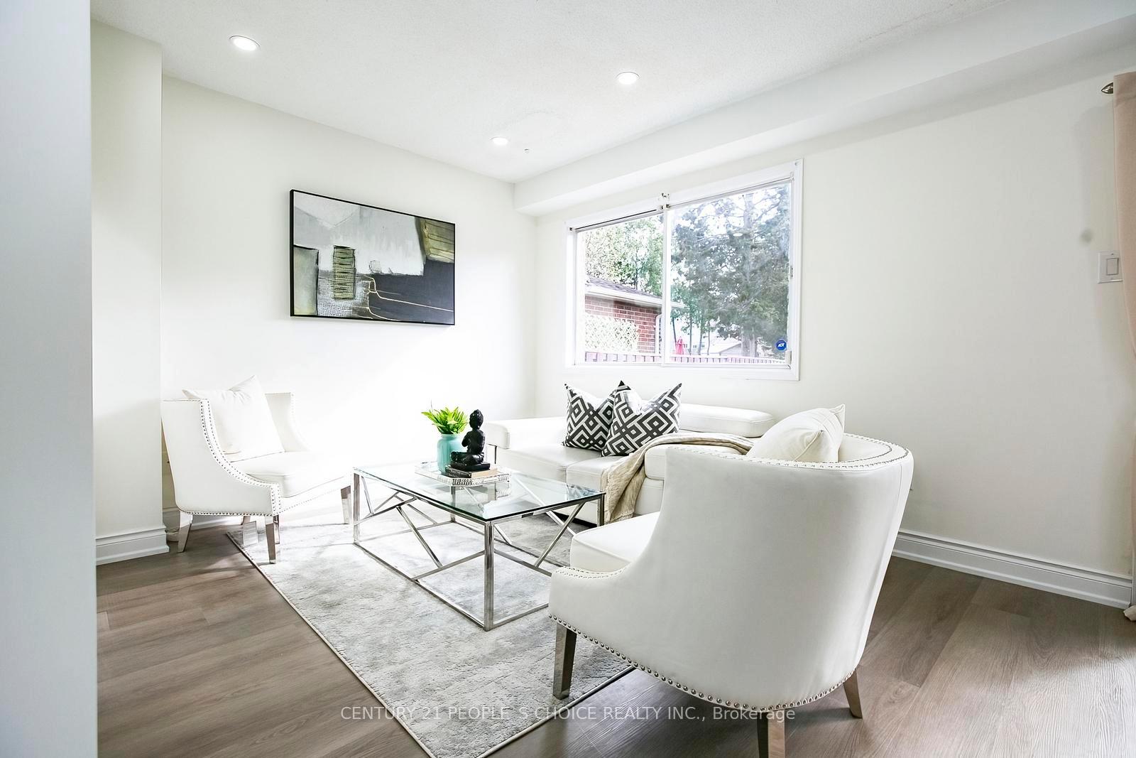 Photo 6 of 20 Letty Avenue, Brampton, Fletcher's West — HOMEH