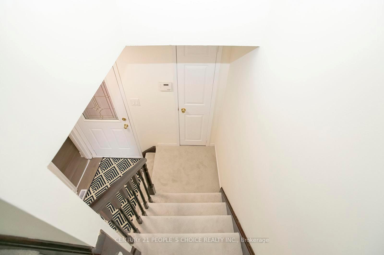 Photo 16 of 20 Letty Avenue, Brampton, Fletcher's West — HOMEH