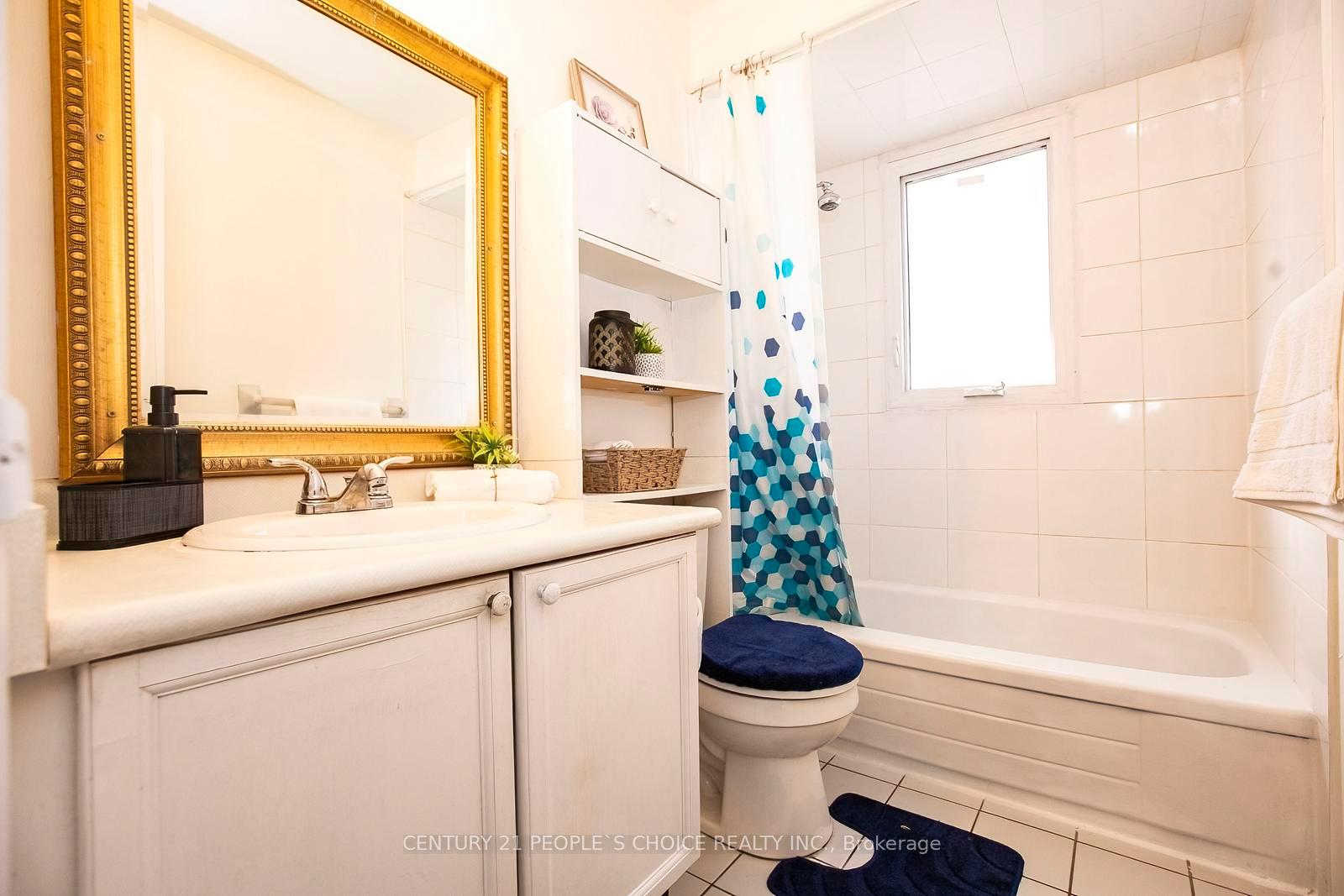 Photo 22 of 20 Letty Avenue, Brampton, Fletcher's West — HOMEH