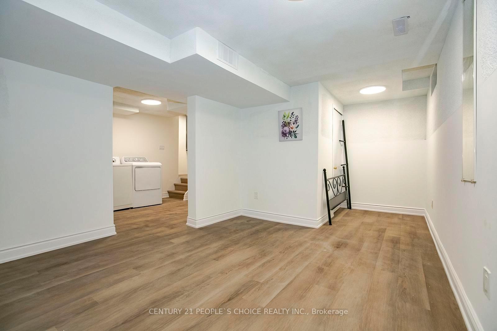Photo 32 of 20 Letty Avenue, Brampton, Fletcher's West — HOMEH