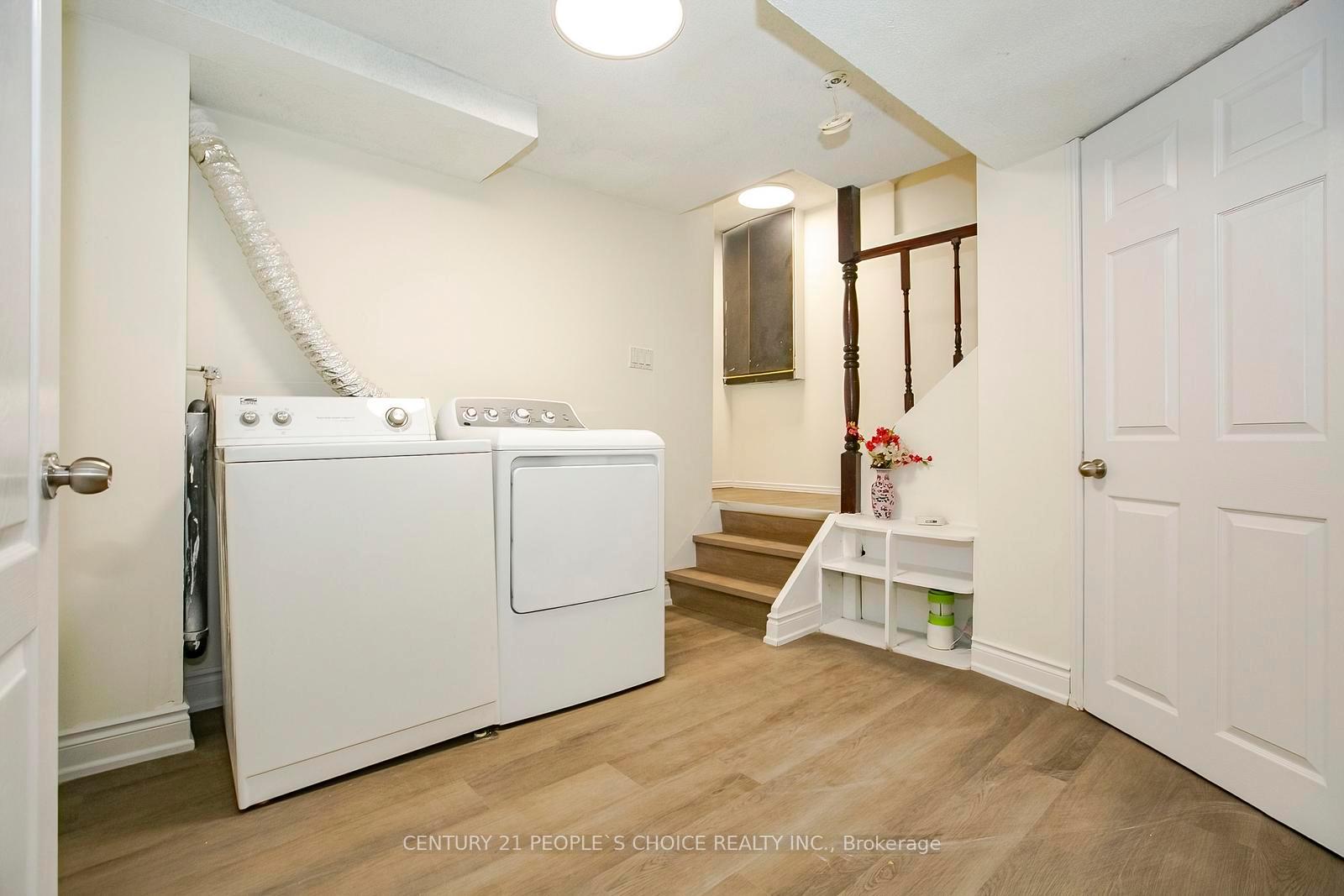 Photo 35 of 20 Letty Avenue, Brampton, Fletcher's West — HOMEH