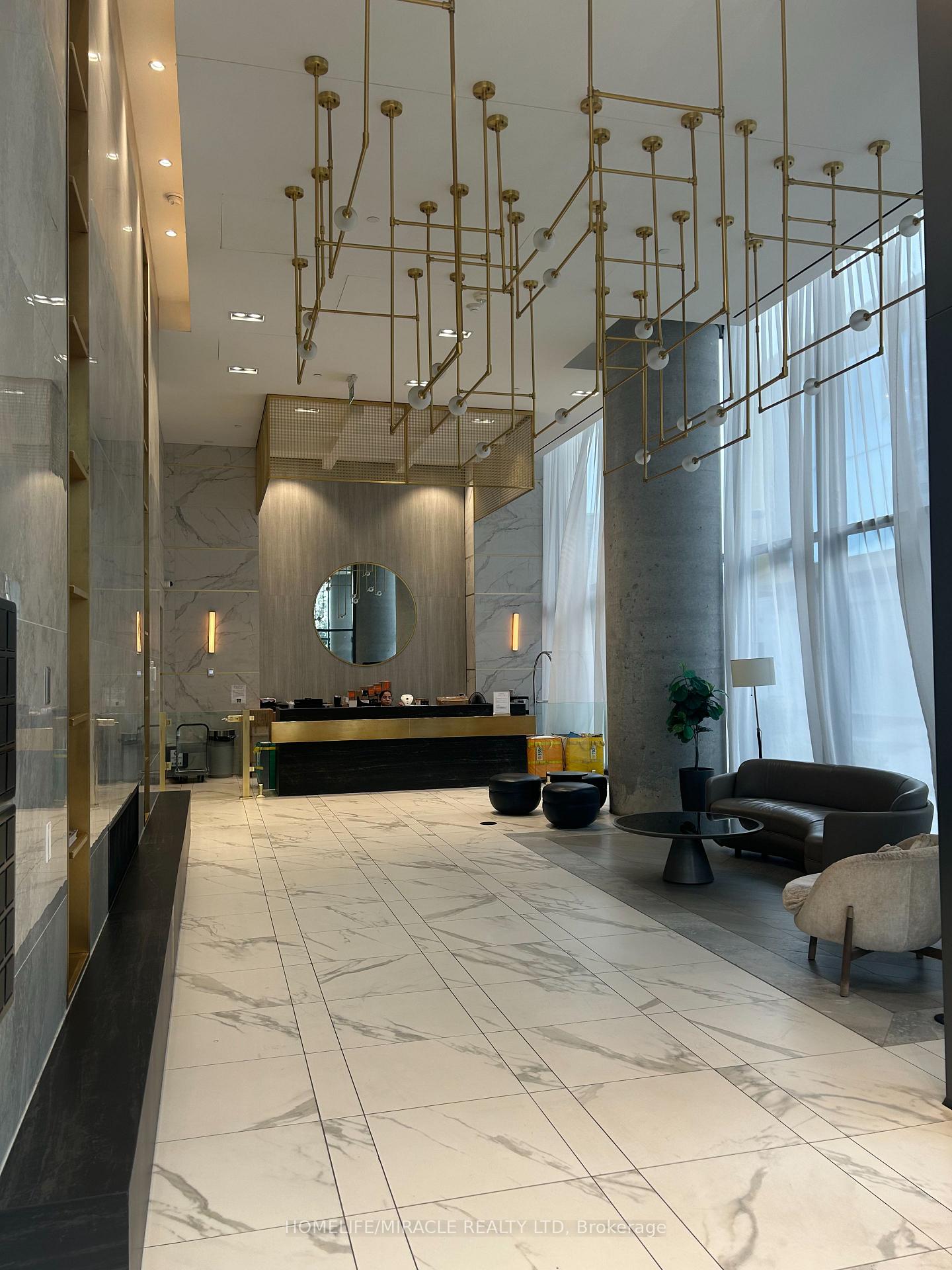 Photo 3 of Unit 4801, 5 Buttermill Avenue, Vaughan, Vaughan Corporate Centre — HOMEH