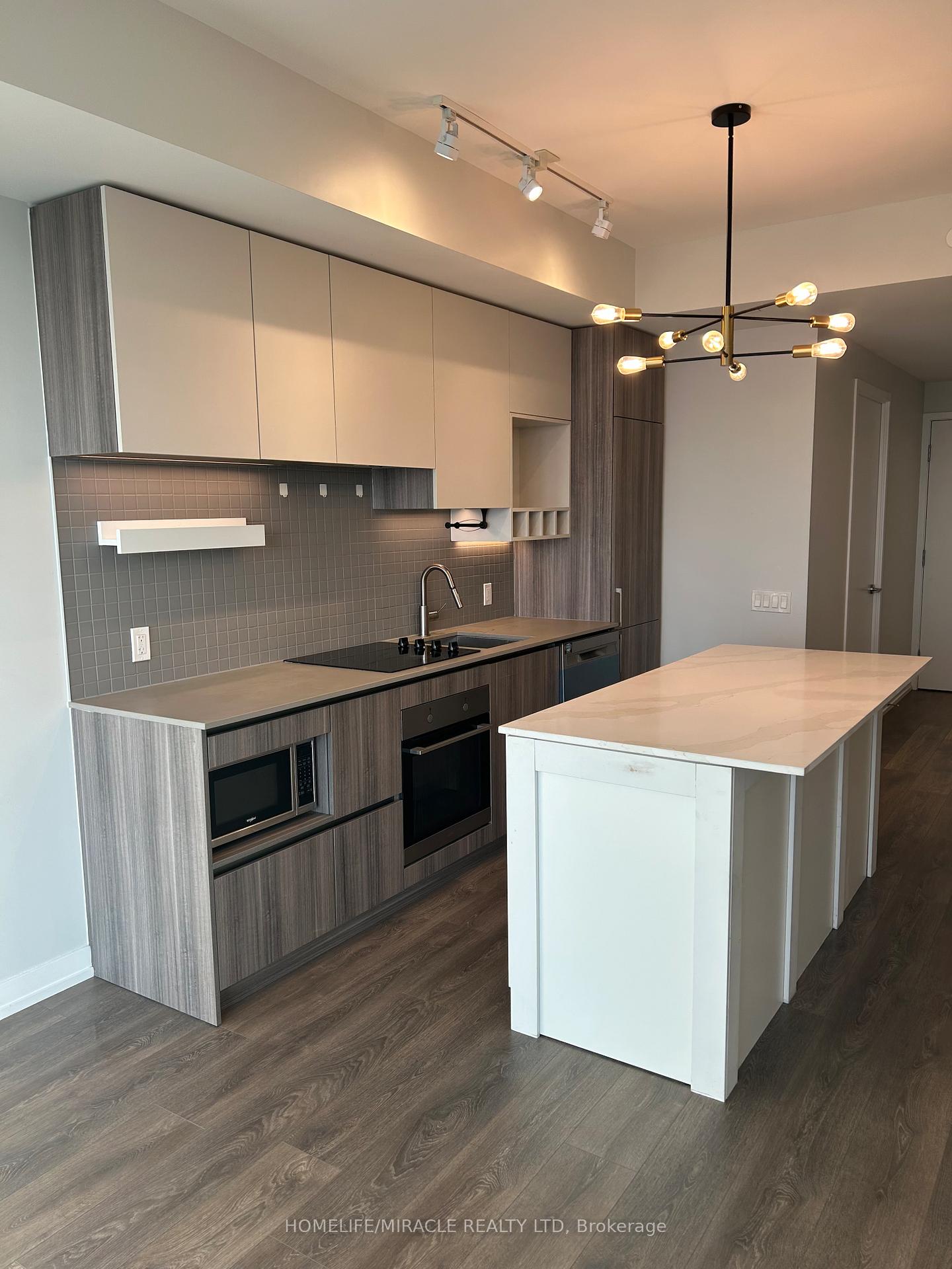 Photo 17 of Unit 4801, 5 Buttermill Avenue, Vaughan, Vaughan Corporate Centre — HOMEH
