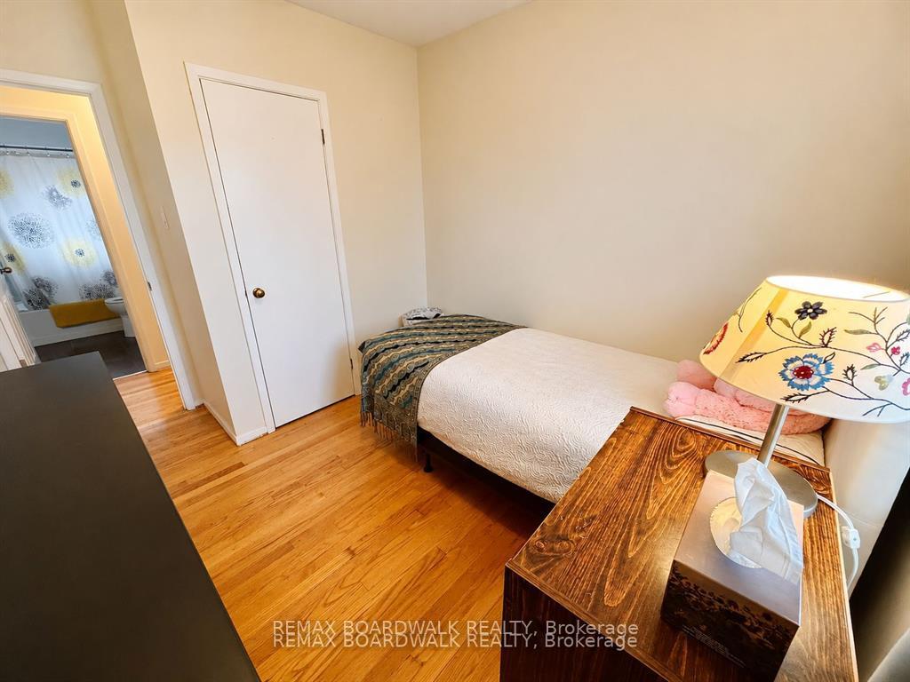 Photo 14 of 625 Clarke Avenue, Ottawa, Castle Heights/Rideau High — HOMEH