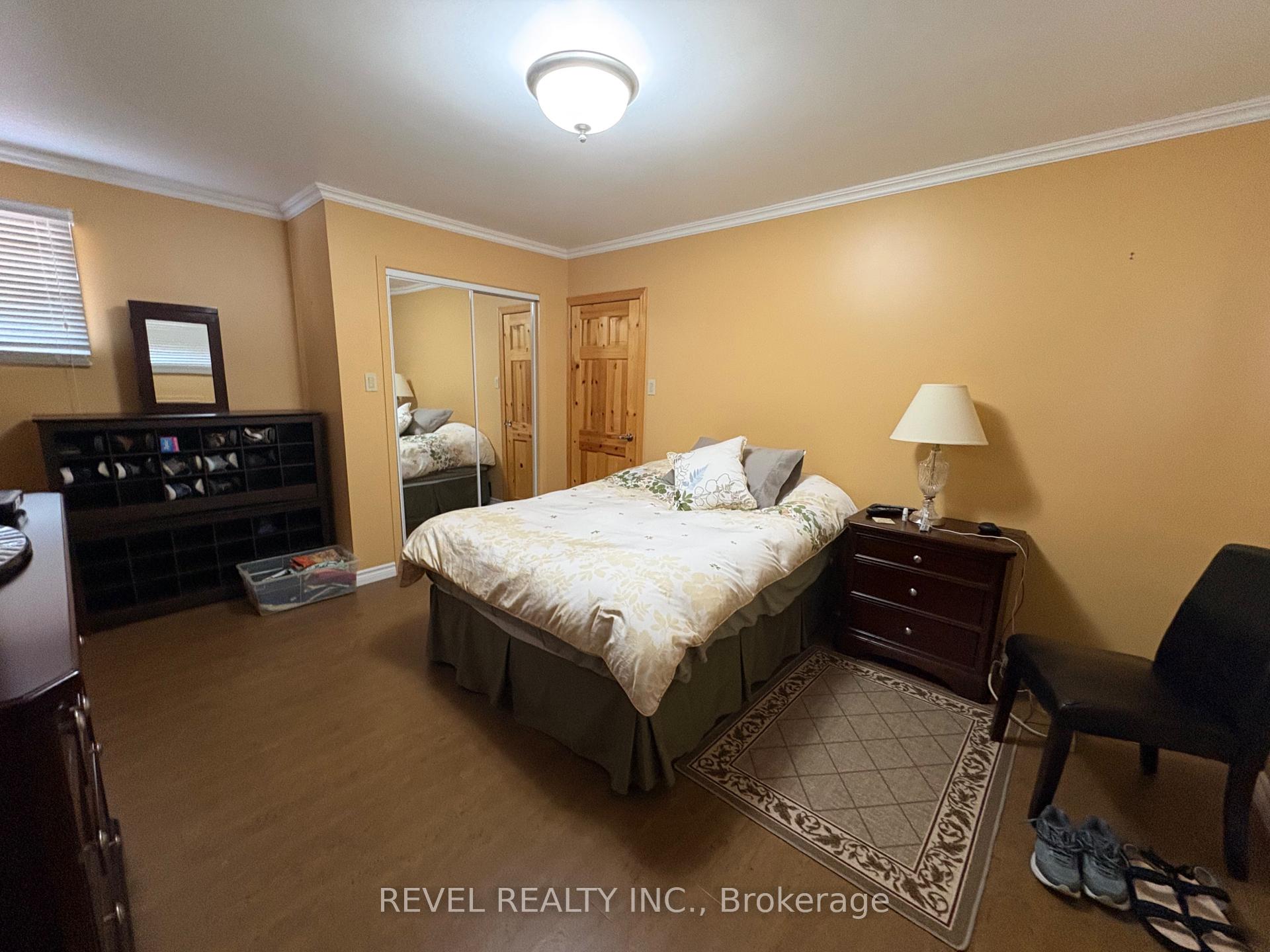 Photo 31 of 404 Thirteenth Avenue, Cochrane — HOMEH