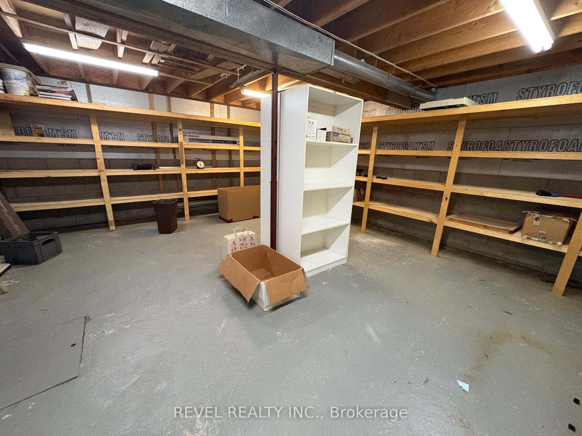 Photo 38 of 404 Thirteenth Avenue, Cochrane — HOMEH