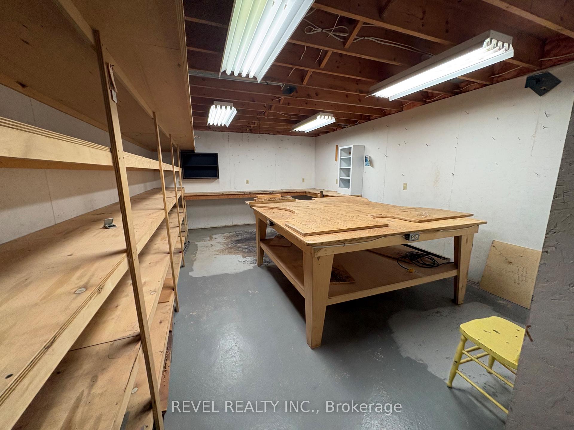 Photo 39 of 404 Thirteenth Avenue, Cochrane — HOMEH