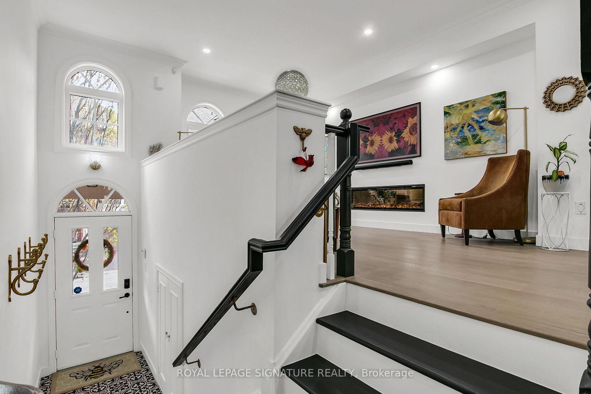 Photo 2 of 41 San Remo Terrace, Etobicoke, Mimico — HOMEH