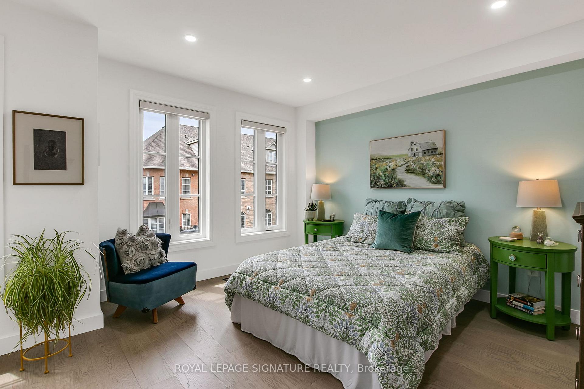 Photo 16 of 41 San Remo Terrace, Etobicoke, Mimico — HOMEH