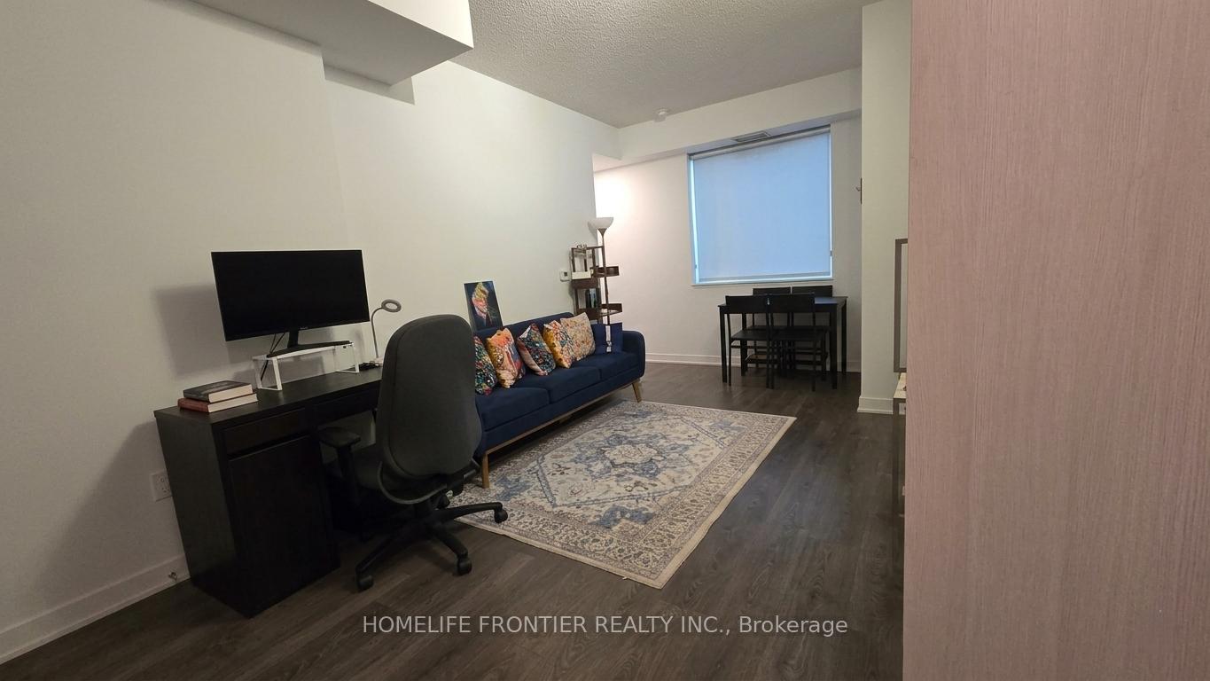 Photo 5 of Unit 619, 115 Blue Jays Way, Toronto, Waterfront Communities — HOMEH