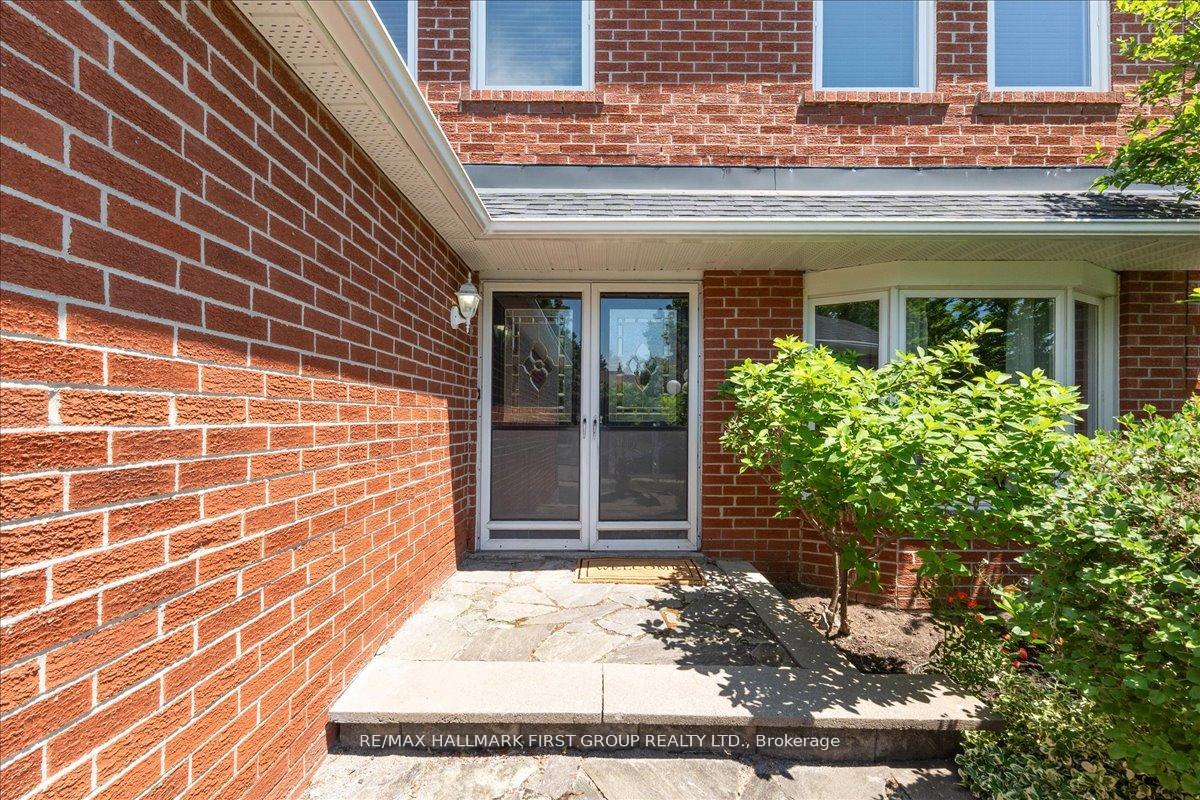 Photo 3 of 35 Rotherglen Road S, Ajax, Central West — HOMEH