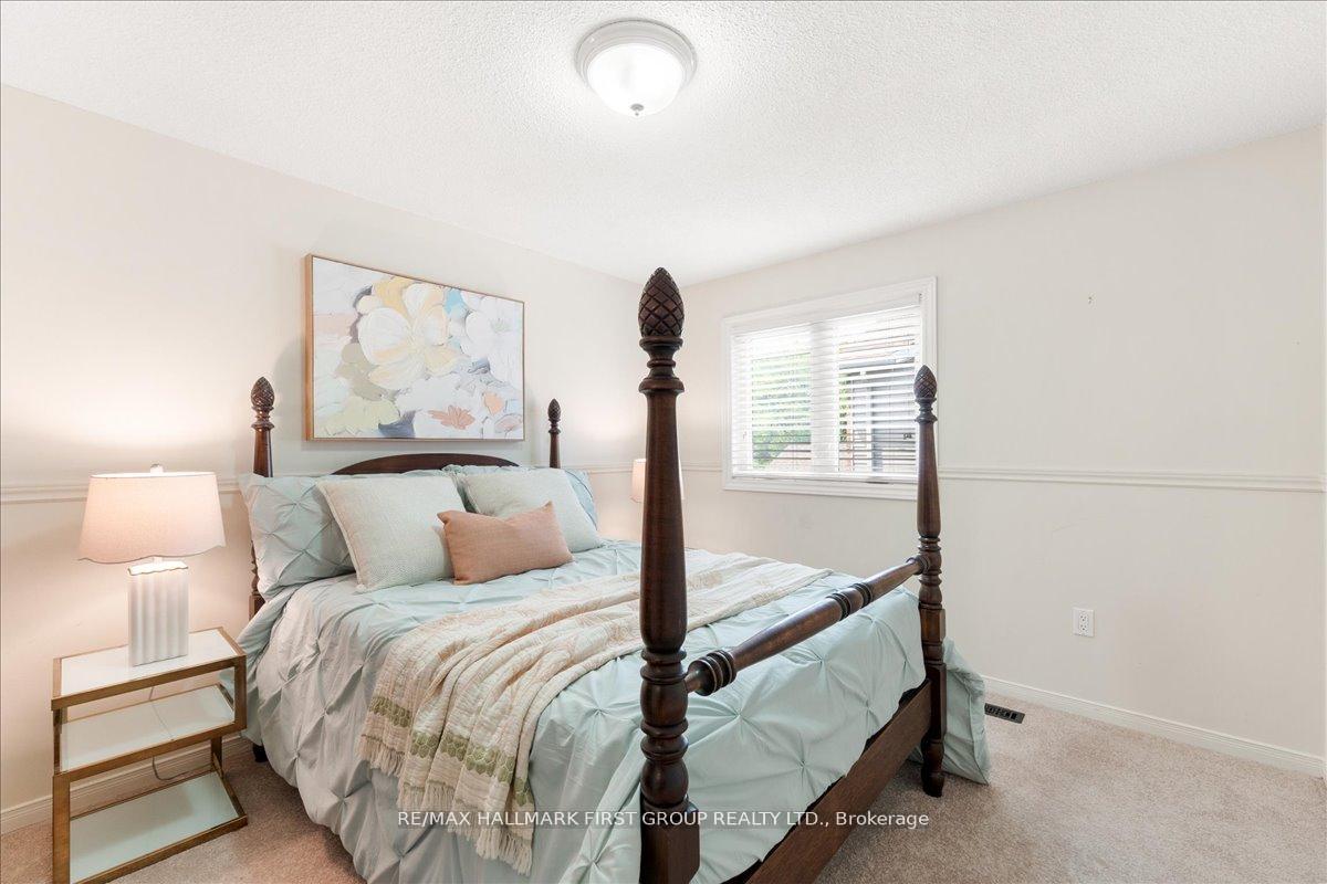 Photo 28 of 35 Rotherglen Road S, Ajax, Central West — HOMEH
