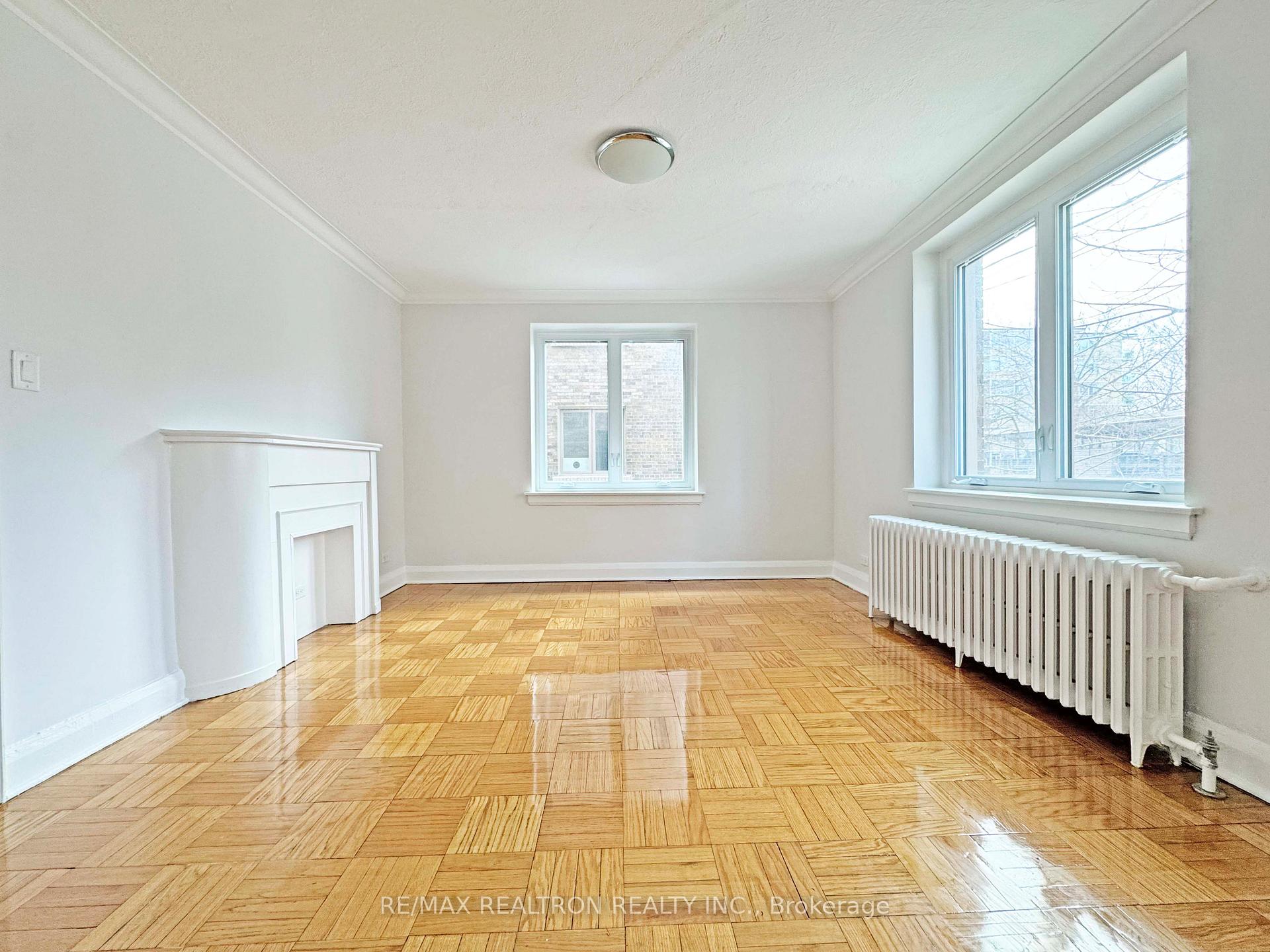 Photo 16 of Unit 320, 396 Avenue Road, Toronto, Casa Loma — HOMEH