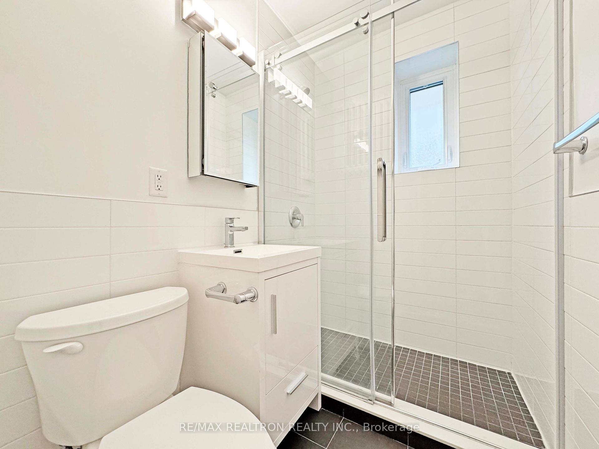 Photo 19 of Unit 320, 396 Avenue Road, Toronto, Casa Loma — HOMEH