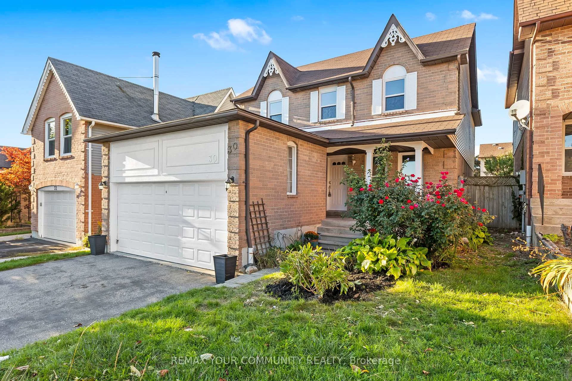 Photo 2 of 30 Chapman Drive, Ajax, Central — HOMEH