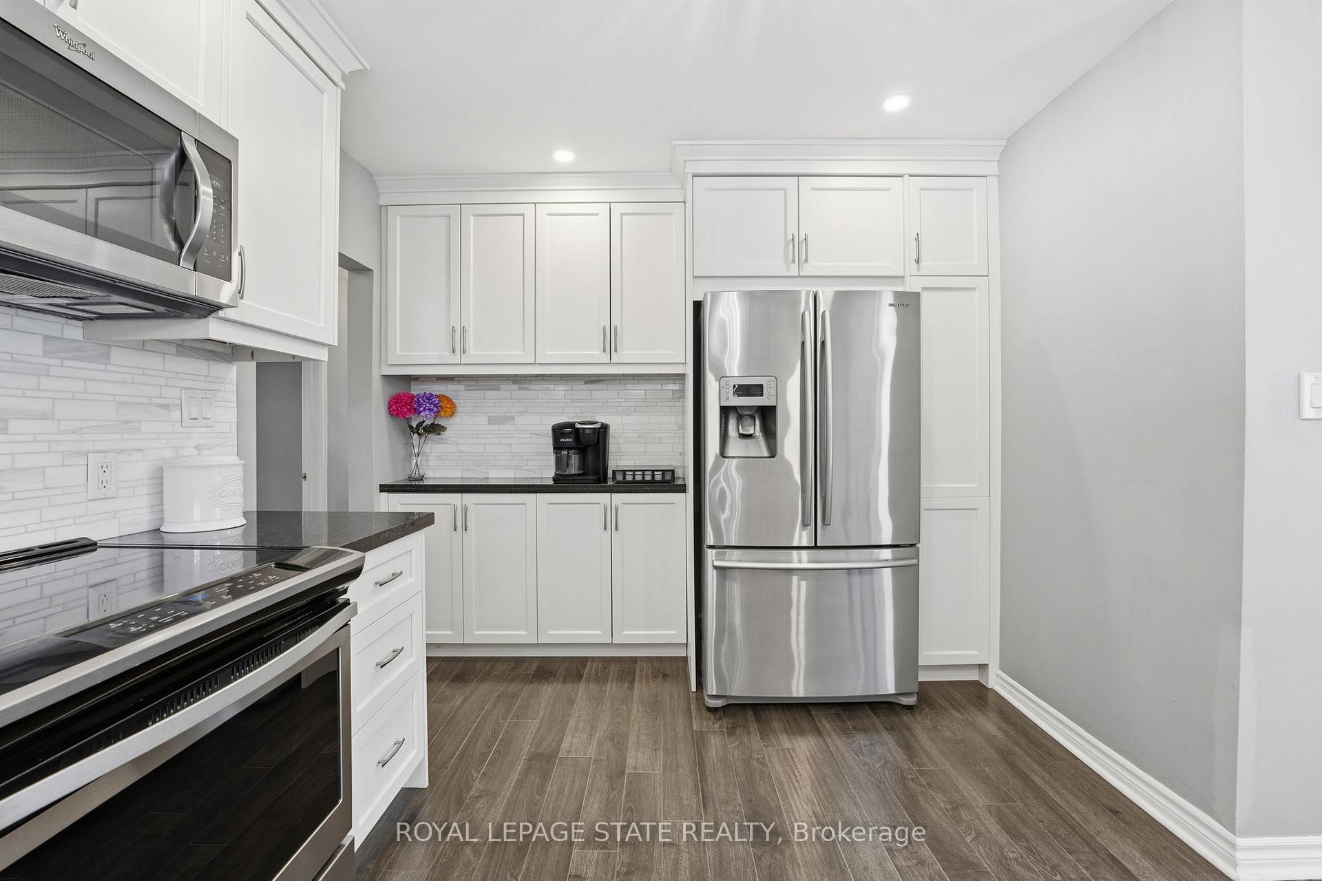 Photo 11 of 473 Mohawk Road W, Hamilton, Mountview — HOMEH