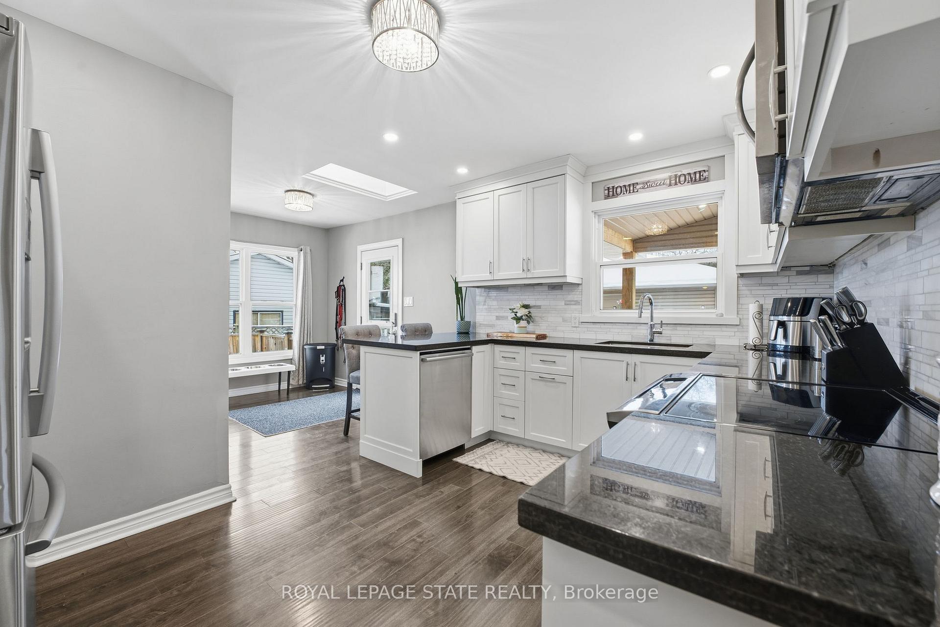Photo 13 of 473 Mohawk Road W, Hamilton, Mountview — HOMEH