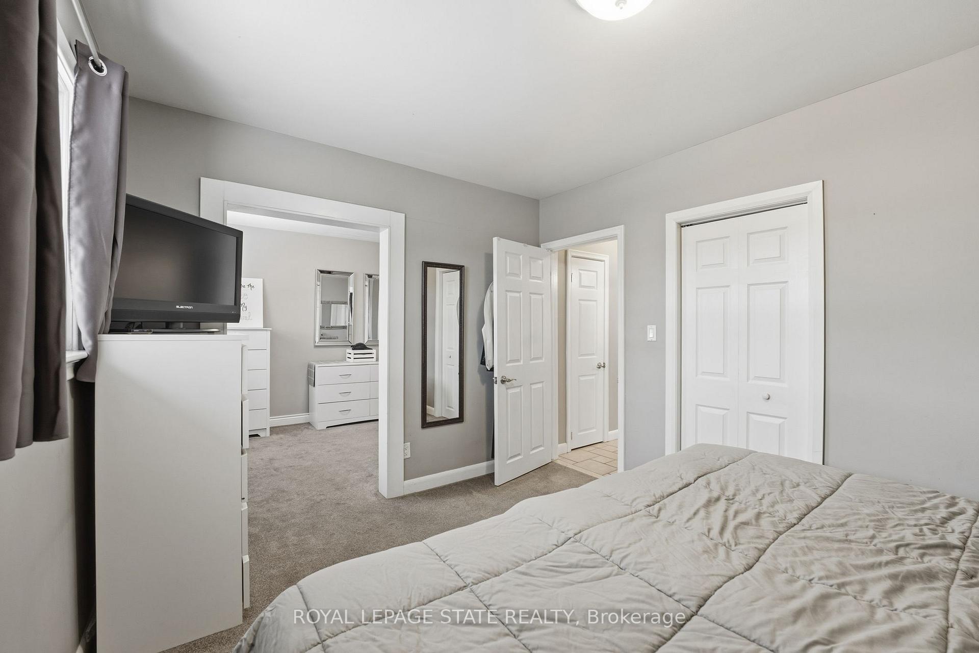 Photo 17 of 473 Mohawk Road W, Hamilton, Mountview — HOMEH