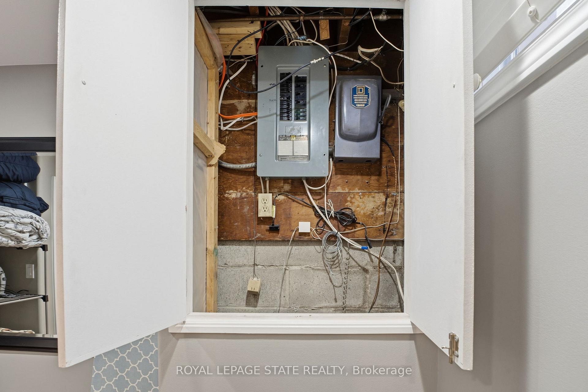 Photo 23 of 473 Mohawk Road W, Hamilton, Mountview — HOMEH
