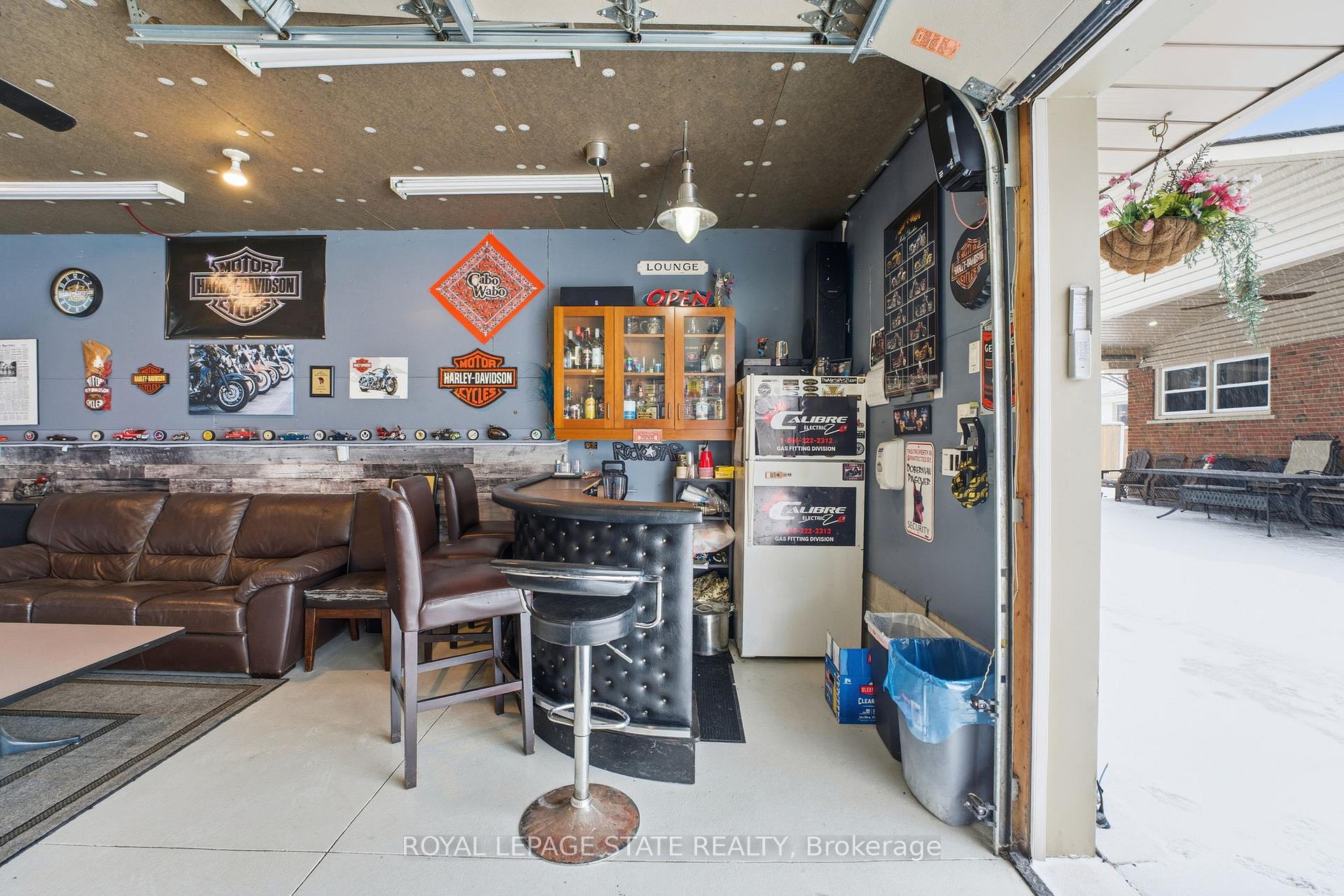Photo 31 of 473 Mohawk Road W, Hamilton, Mountview — HOMEH