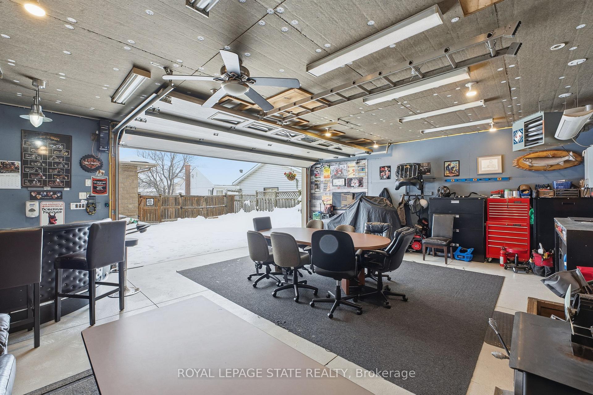 Photo 33 of 473 Mohawk Road W, Hamilton, Mountview — HOMEH