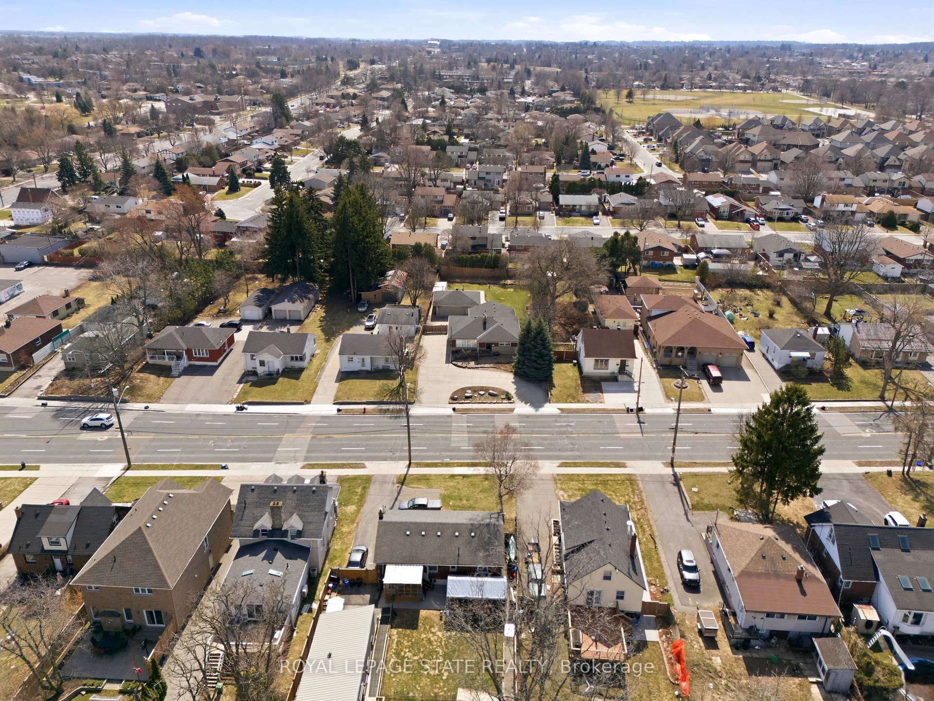 Photo 37 of 473 Mohawk Road W, Hamilton, Mountview — HOMEH