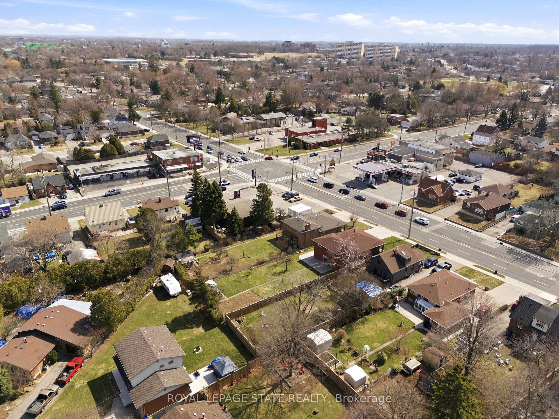 Photo 38 of 473 Mohawk Road W, Hamilton, Mountview — HOMEH
