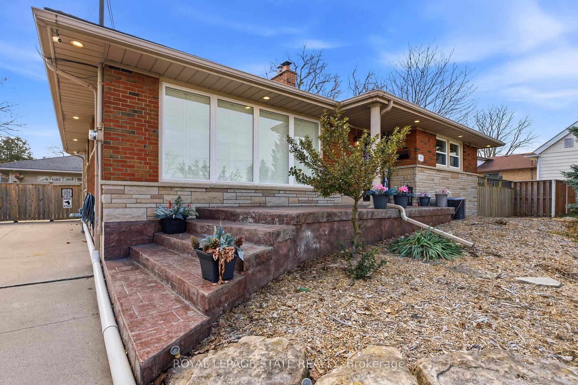 Photo 42 of 473 Mohawk Road W, Hamilton, Mountview — HOMEH