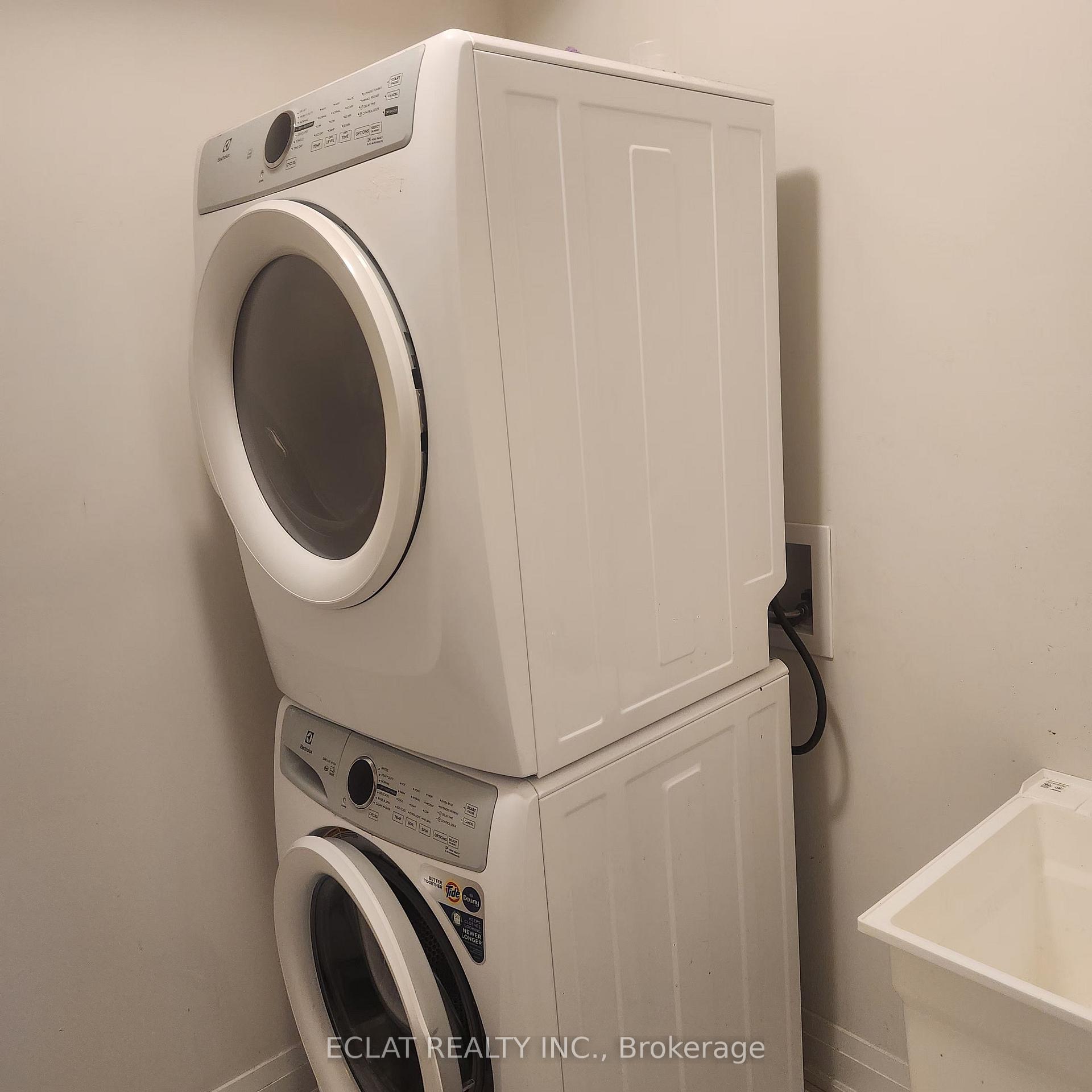 Photo 9 of 3283 Homestead Drive, Hamilton, Mount Hope — HOMEH