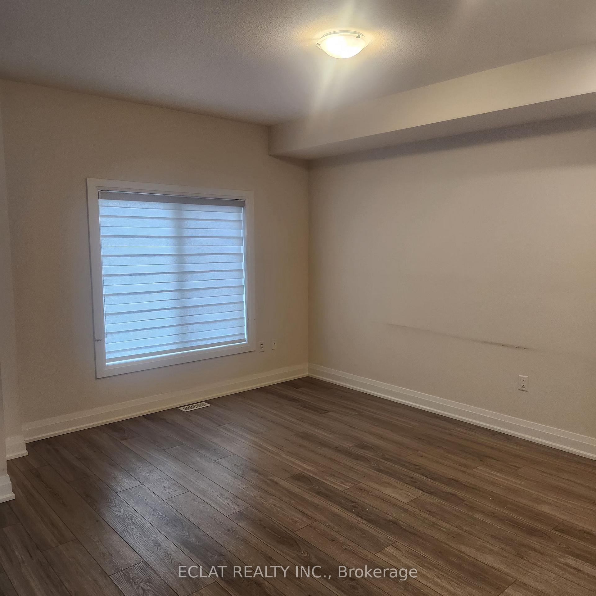 Photo 11 of 3283 Homestead Drive, Hamilton, Mount Hope — HOMEH