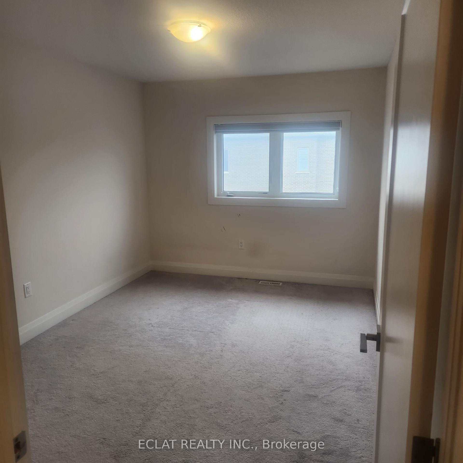 Photo 17 of 3283 Homestead Drive, Hamilton, Mount Hope — HOMEH
