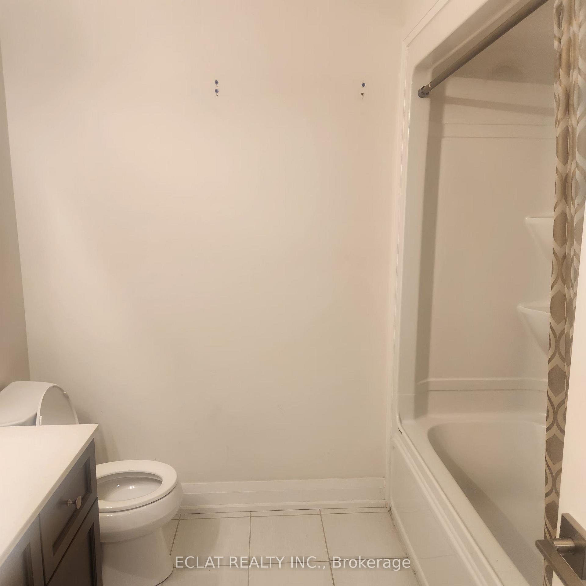 Photo 18 of 3283 Homestead Drive, Hamilton, Mount Hope — HOMEH