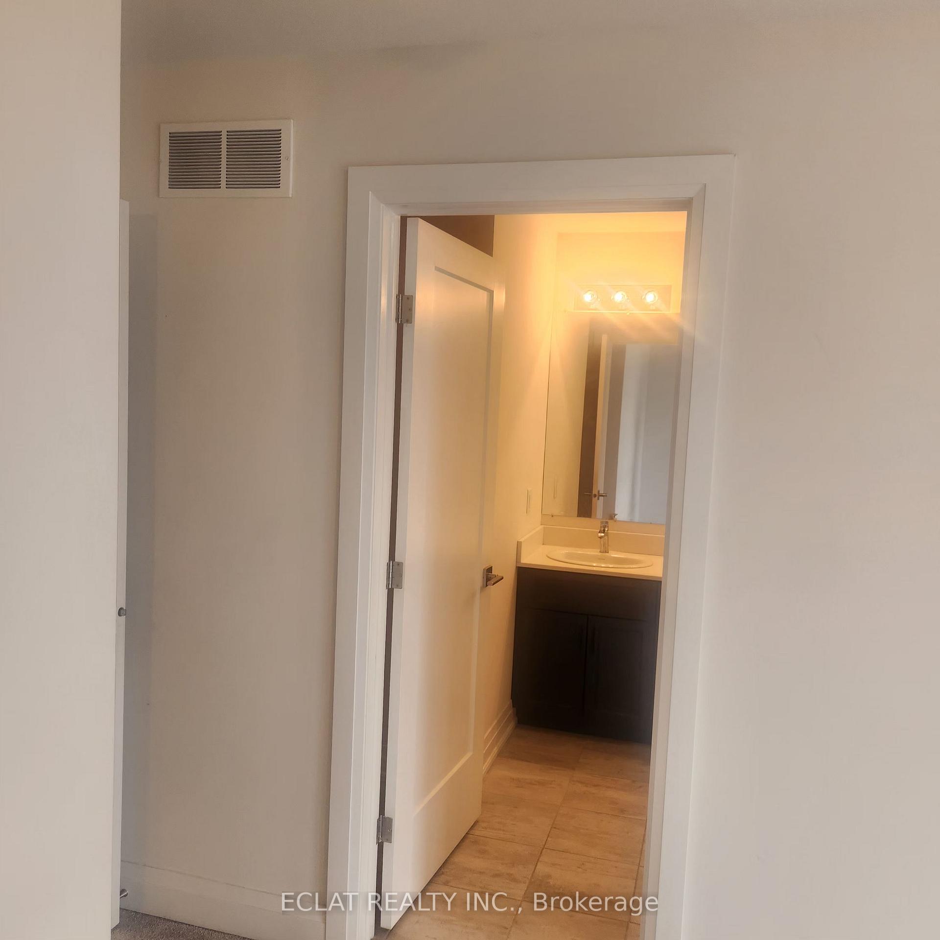 Photo 25 of 3283 Homestead Drive, Hamilton, Mount Hope — HOMEH