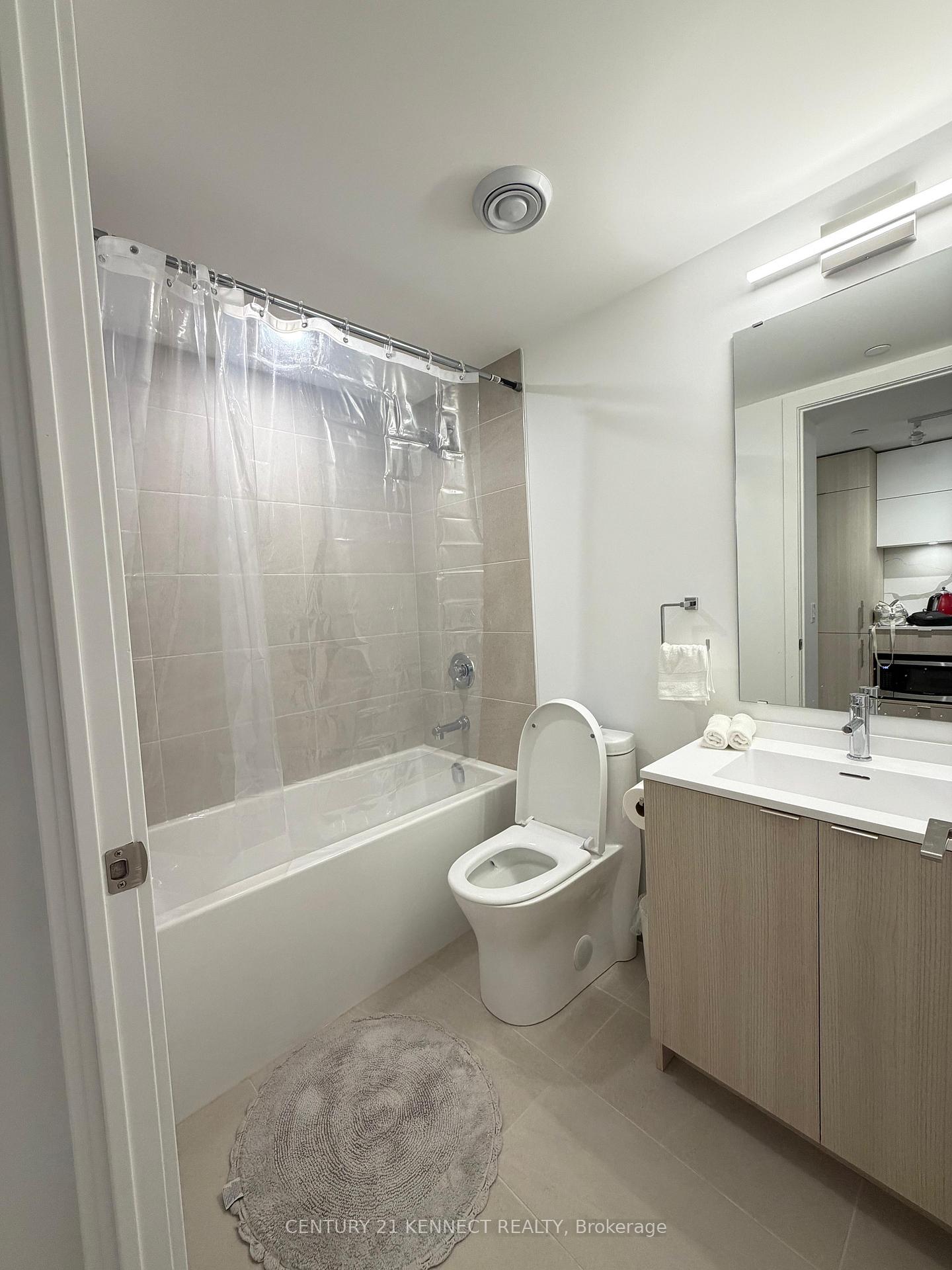 Photo 7 of Unit 3311, 100 Queen Street E, Toronto, Bay Street Corridor — HOMEH