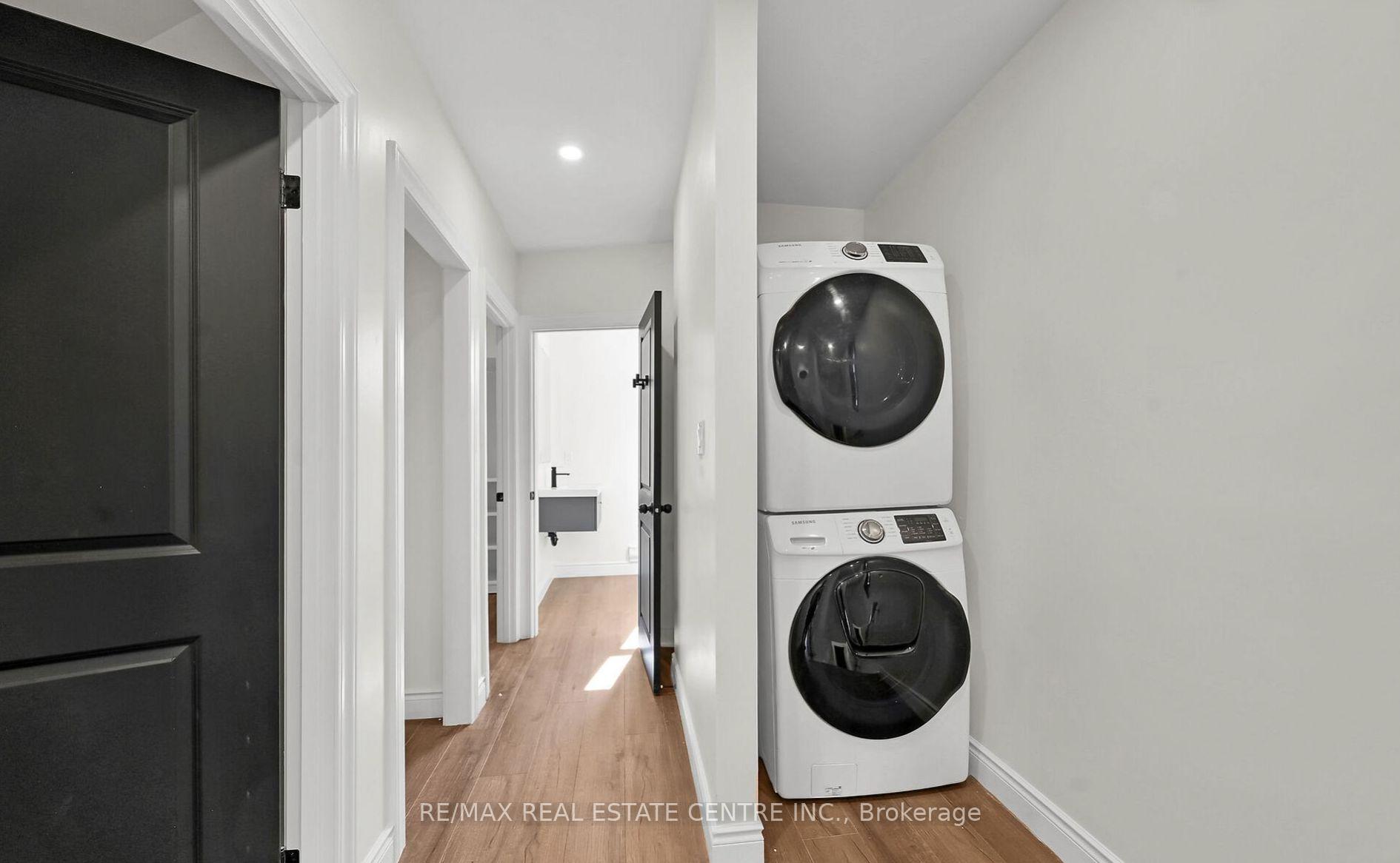 Photo 14 of 68 Kinrade Avenue, Hamilton, Gibson — HOMEH
