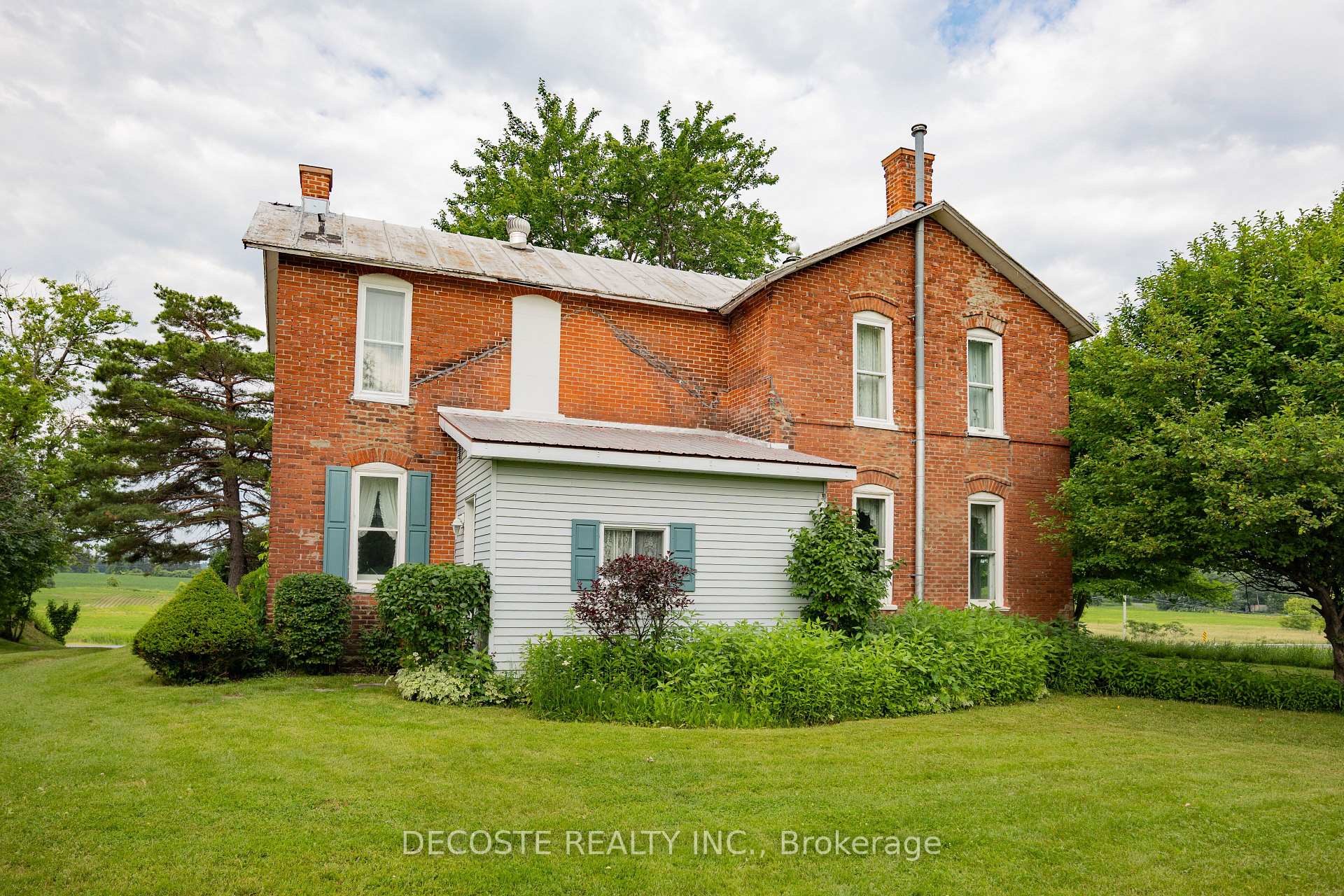 Photo 2 of 1915 County Road 34 Highway, North Glengarry, North Glengarry (Lochiel) Twp — HOMEH