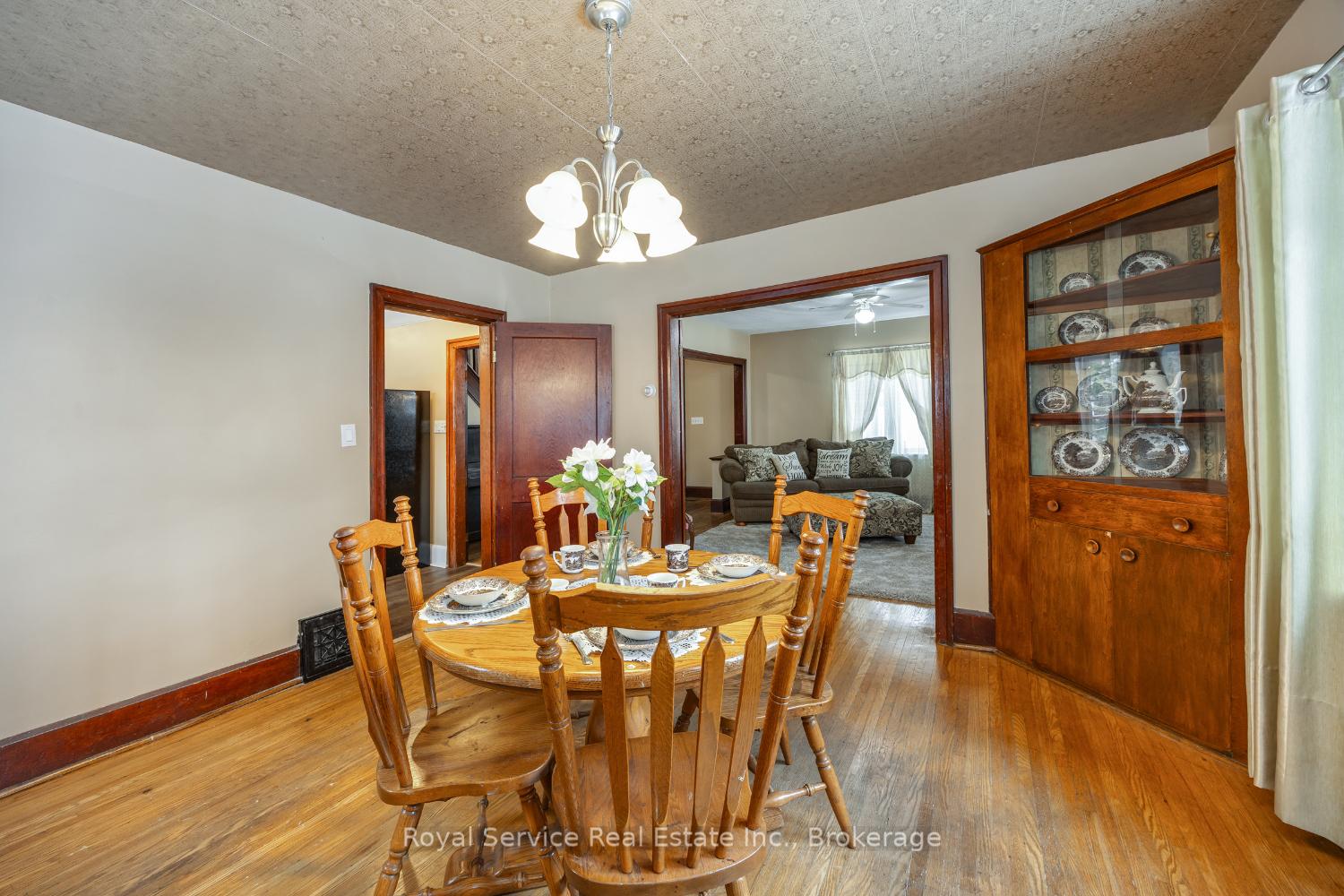 Photo 8 of 909 7A Highway, Cavan Monaghan, Cavan Twp — HOMEH