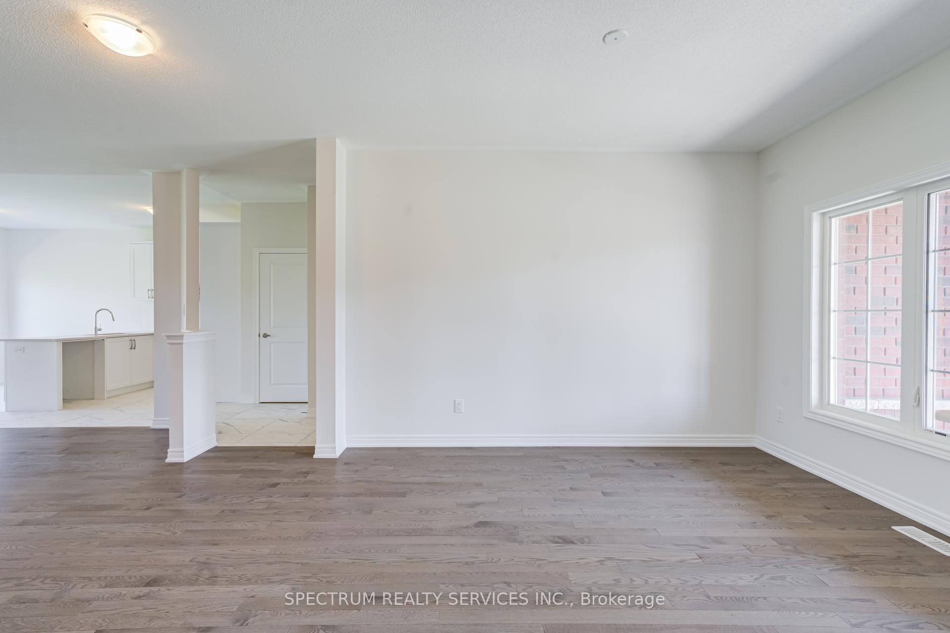 Photo 15 of 128 Degasperis Trail, Brampton, Sandringham-Wellington — HOMEH