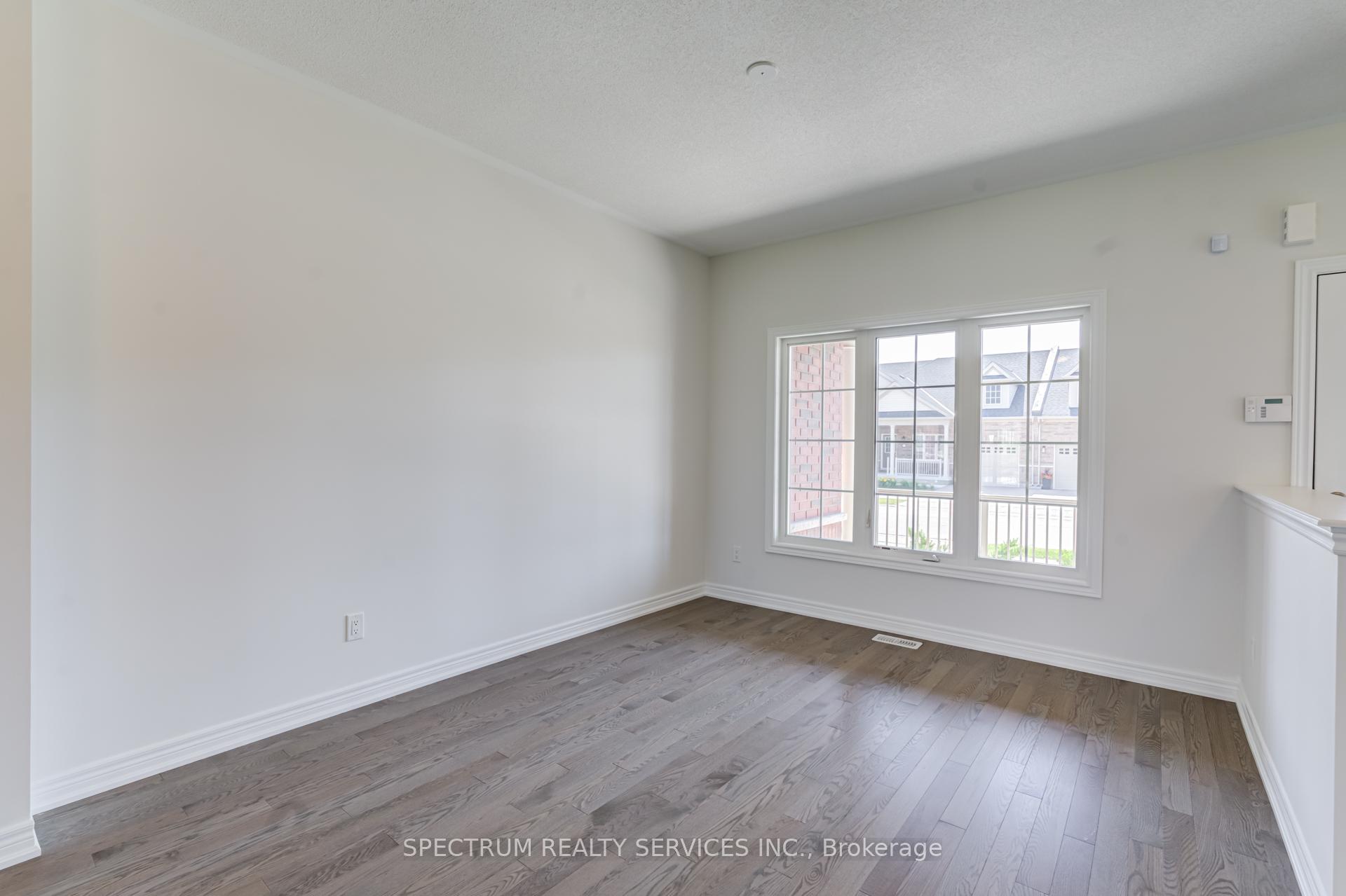 Photo 19 of 128 Degasperis Trail, Brampton, Sandringham-Wellington — HOMEH