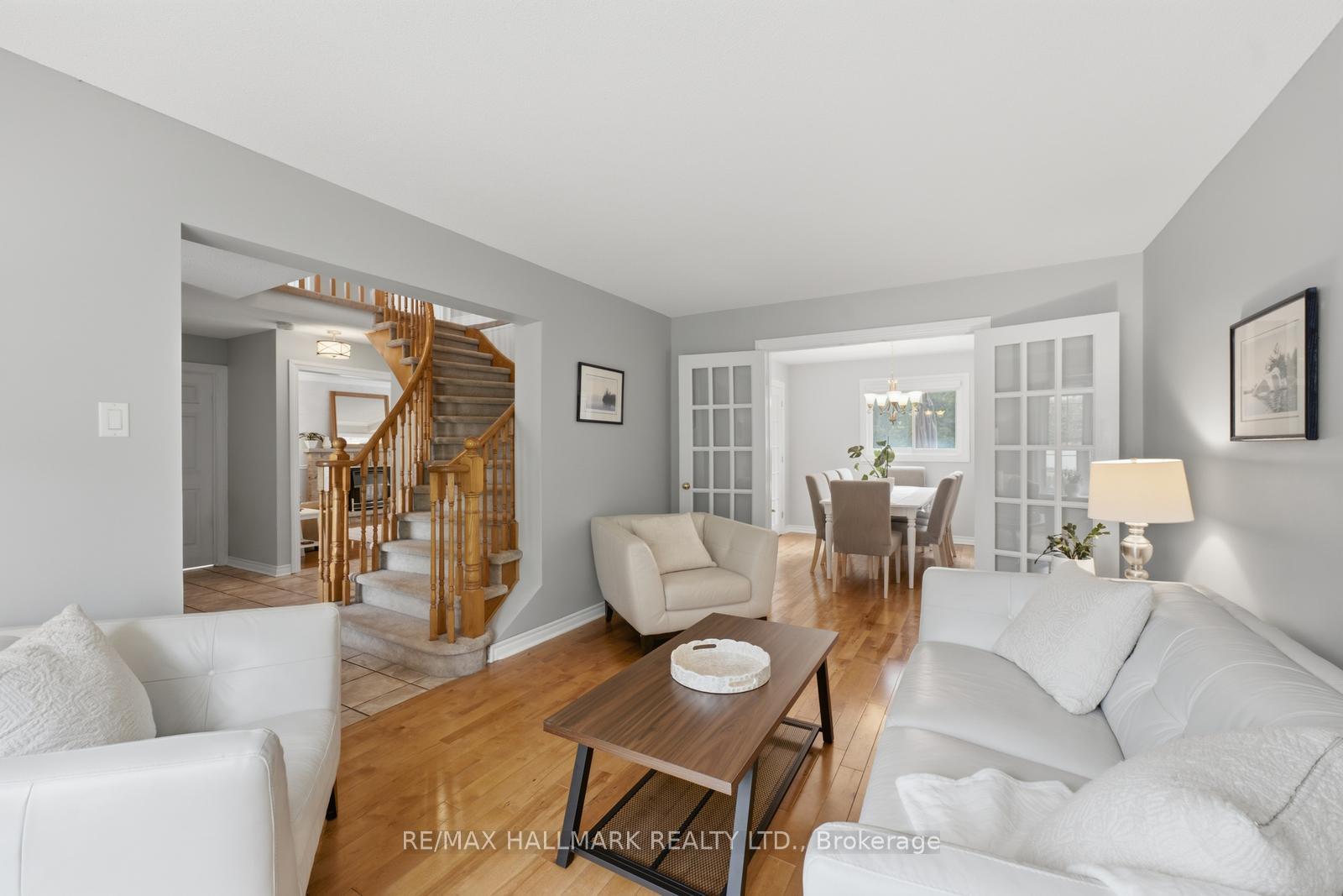 Photo 12 of 2494 Headon Forest Drive, Burlington, Headon — HOMEH