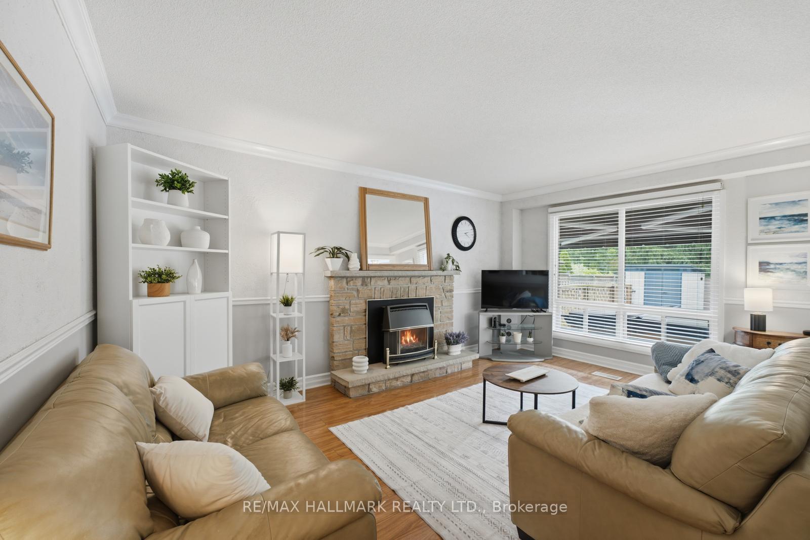 Photo 21 of 2494 Headon Forest Drive, Burlington, Headon — HOMEH