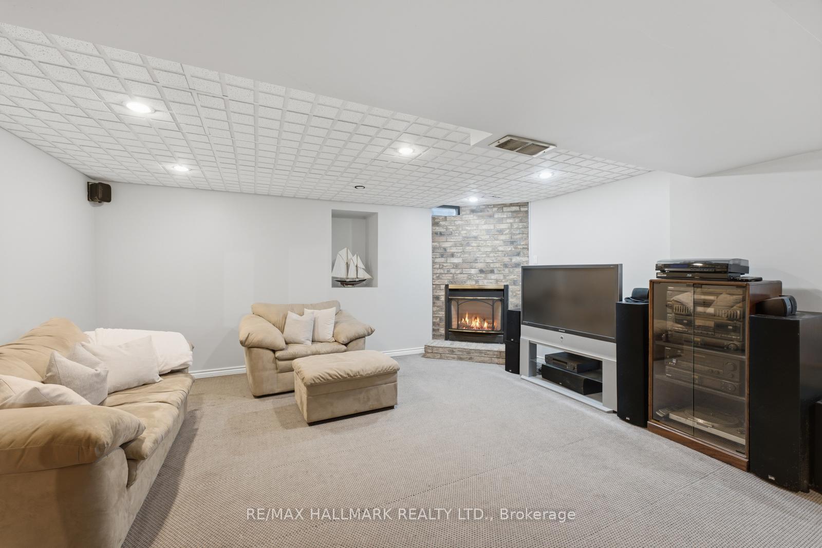 Photo 37 of 2494 Headon Forest Drive, Burlington, Headon — HOMEH
