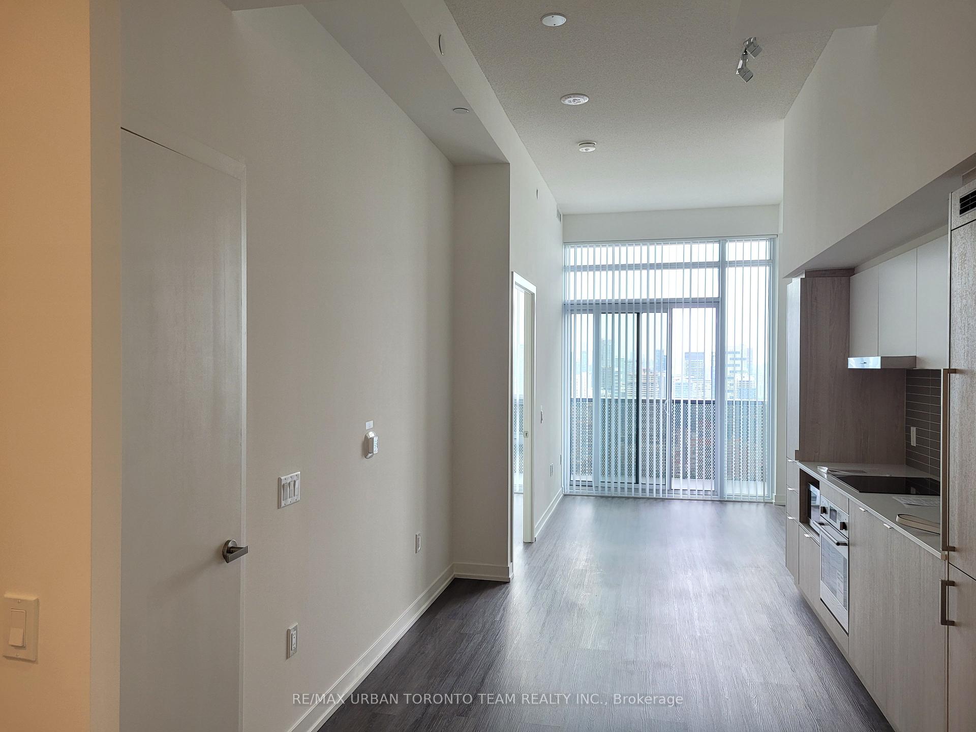 Photo 2 of Unit 4902, 138 Downes Street, Toronto, Waterfront Communities — HOMEH