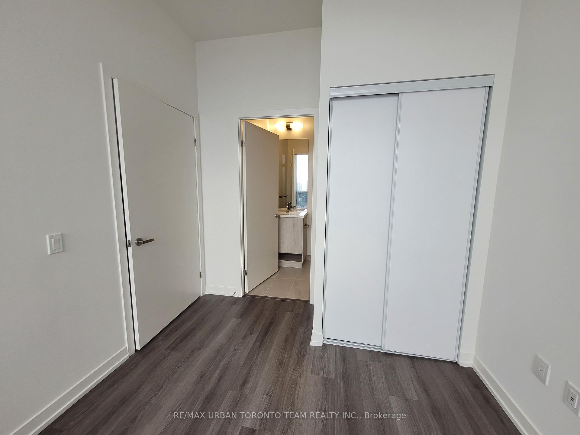 Photo 7 of Unit 4902, 138 Downes Street, Toronto, Waterfront Communities — HOMEH