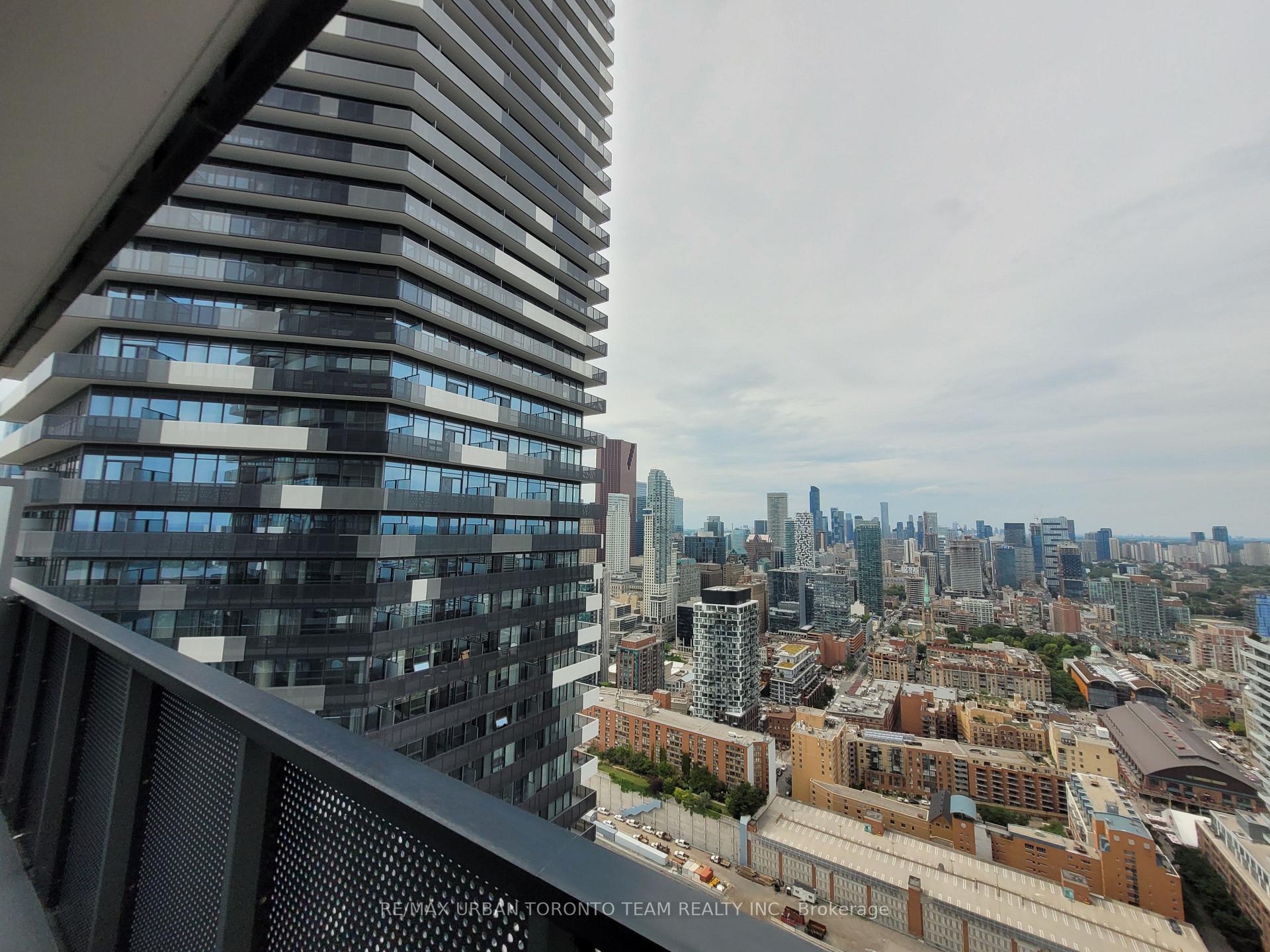 Photo 12 of Unit 4902, 138 Downes Street, Toronto, Waterfront Communities — HOMEH