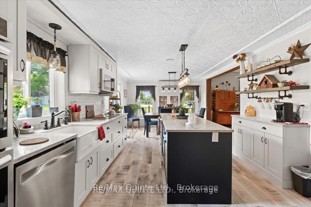 Photo 16 of 213 Gomorrah Road, Prince Edward County, Hallowell Ward — HOMEH