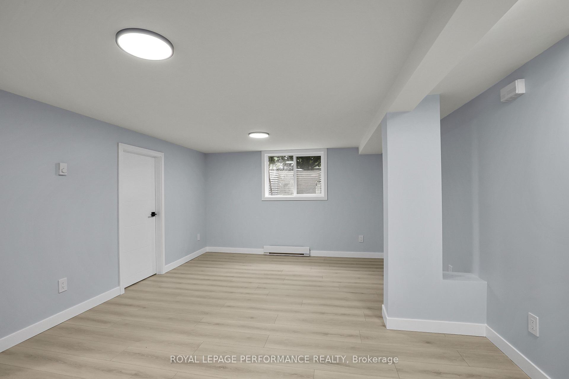 Photo 7 of Unit Unit B ( basement), 934 Smyth Road, Ottawa, Elmvale Acres/Urbandale — HOMEH