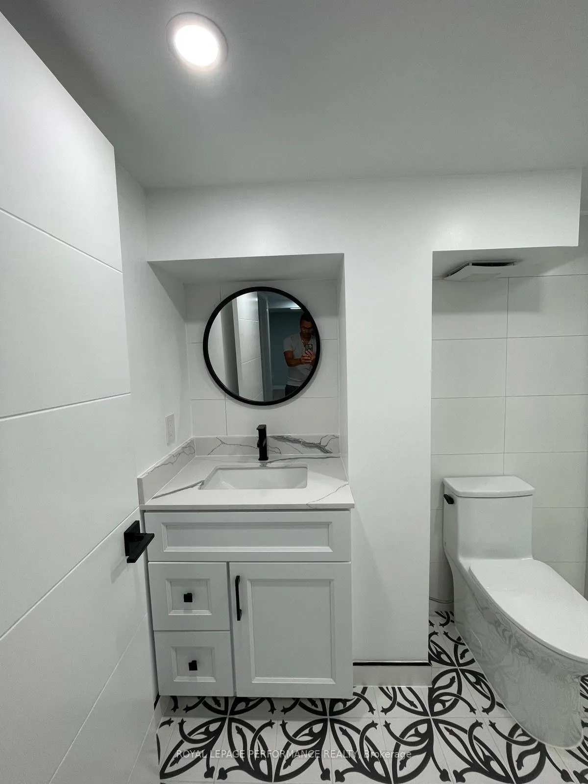 Photo 16 of Unit Unit B ( basement), 934 Smyth Road, Ottawa, Elmvale Acres/Urbandale — HOMEH